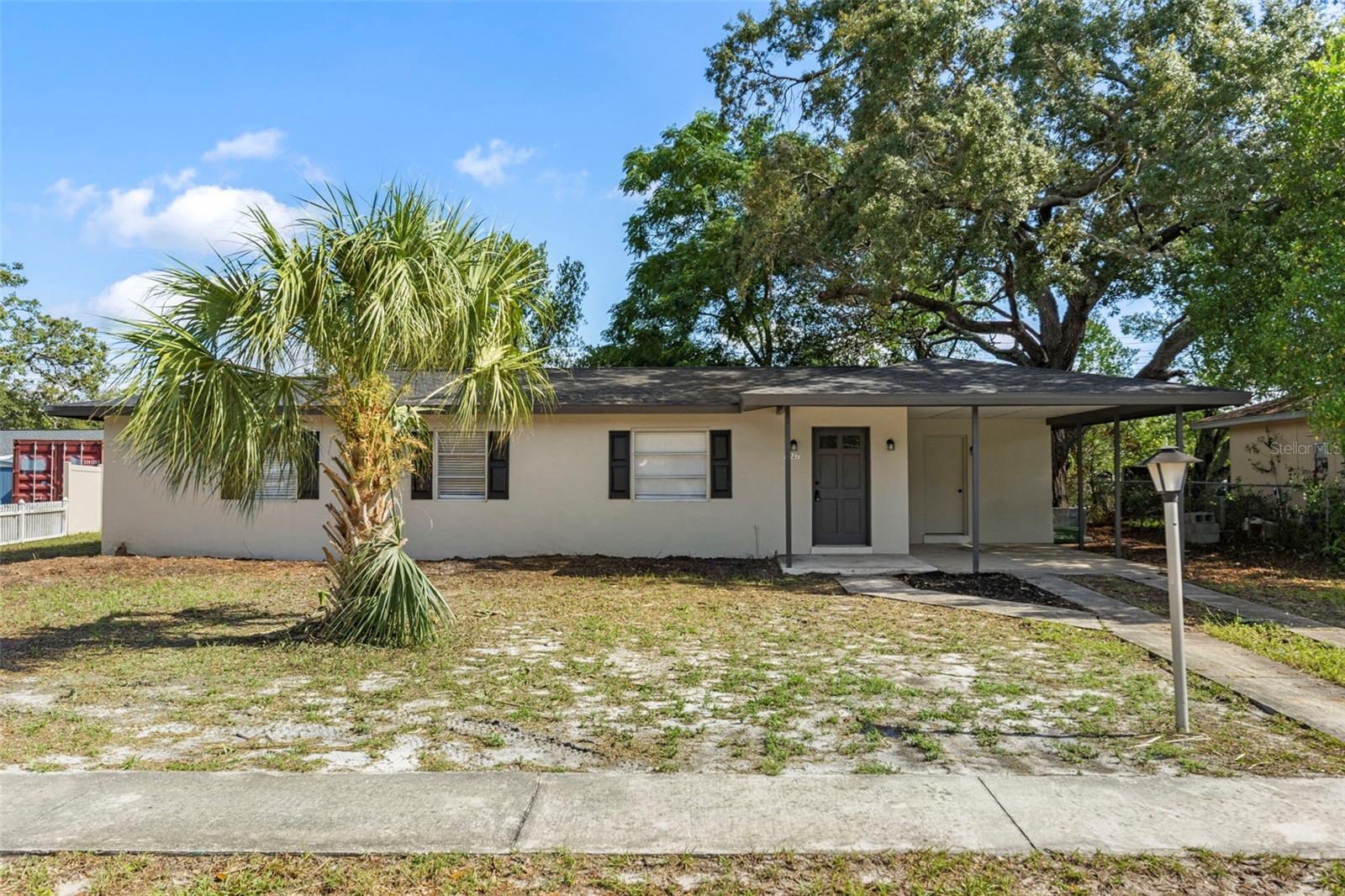 1247 Lodge Cir Property Photo 1