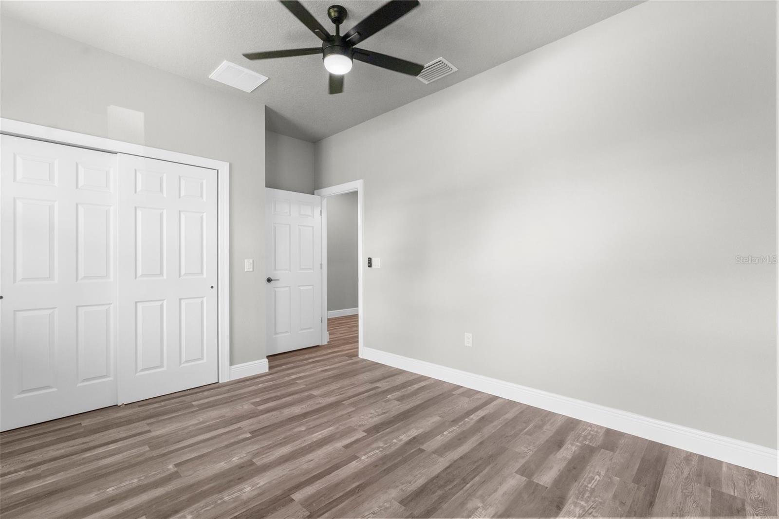 16113 Penn State Rd Property Photo 28