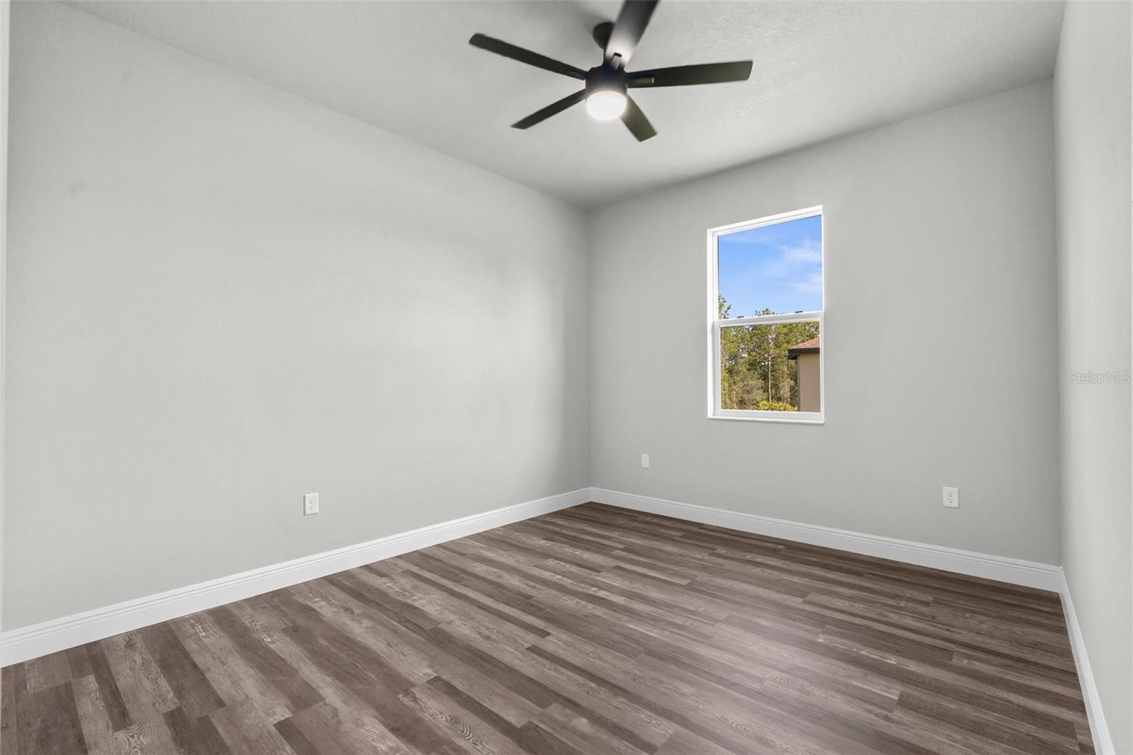 16113 Penn State Rd Property Photo 30
