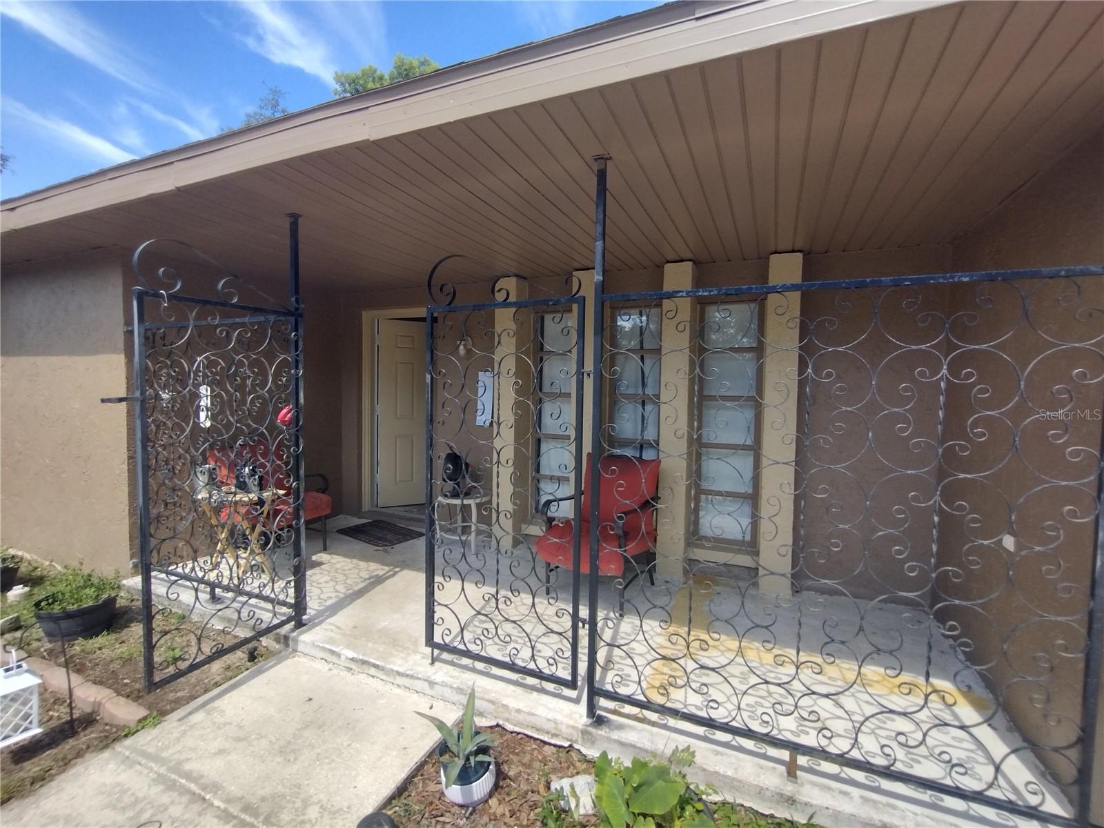 2419 Appian Ave Property Photo 2