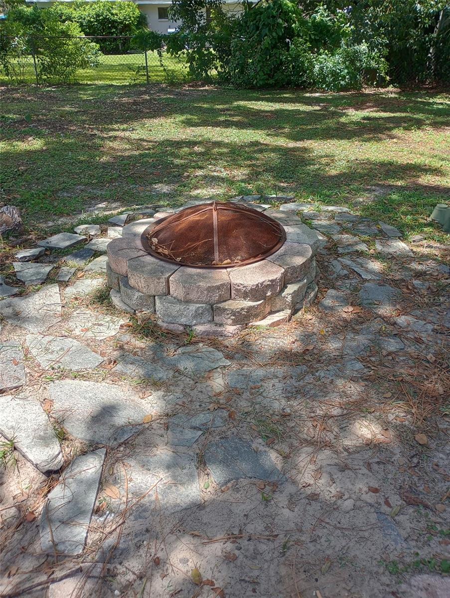 2419 Appian Ave Property Photo 21