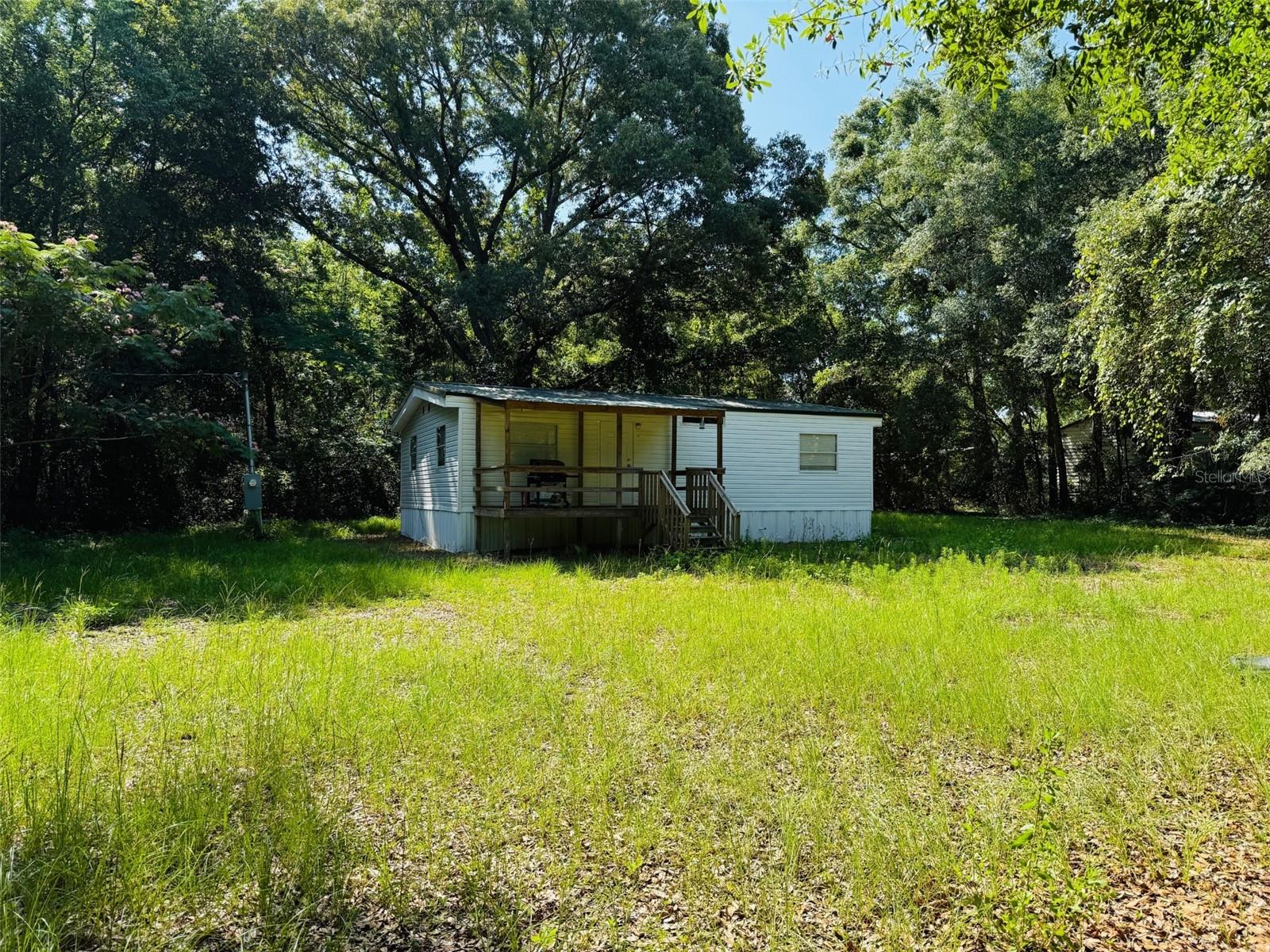 193 Sw Kestrel Way Property Photo 1