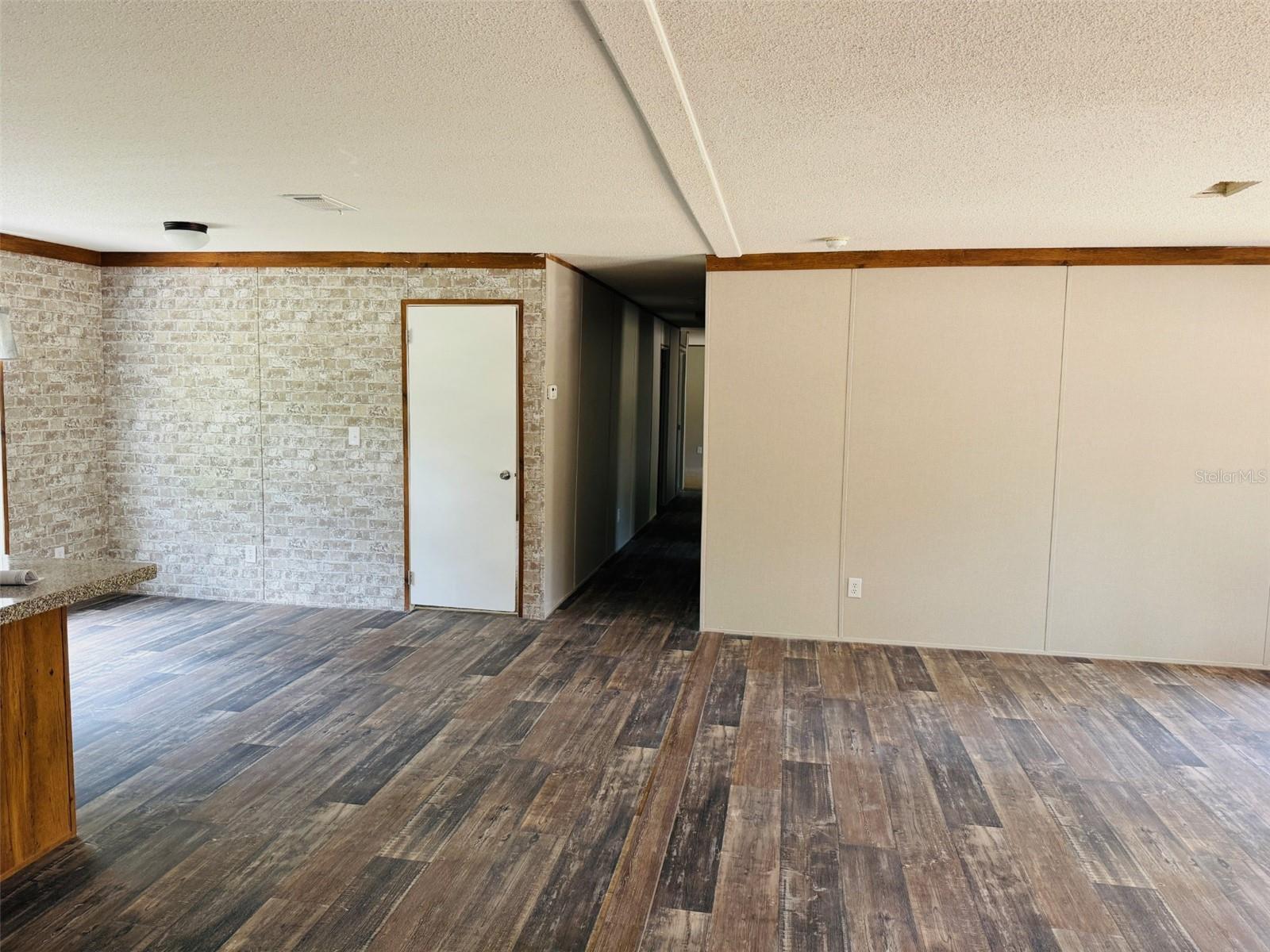 7180 Hwy 90 Property Photo 7