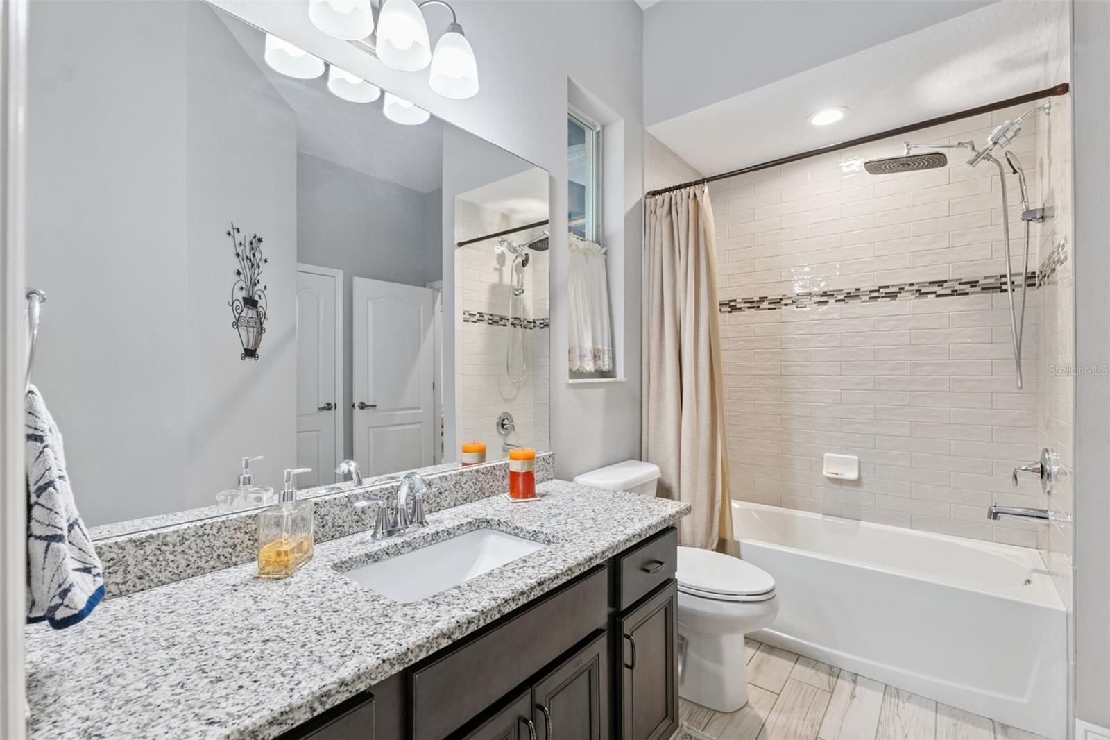13079 Harris Hawk Rd Property Photo 22