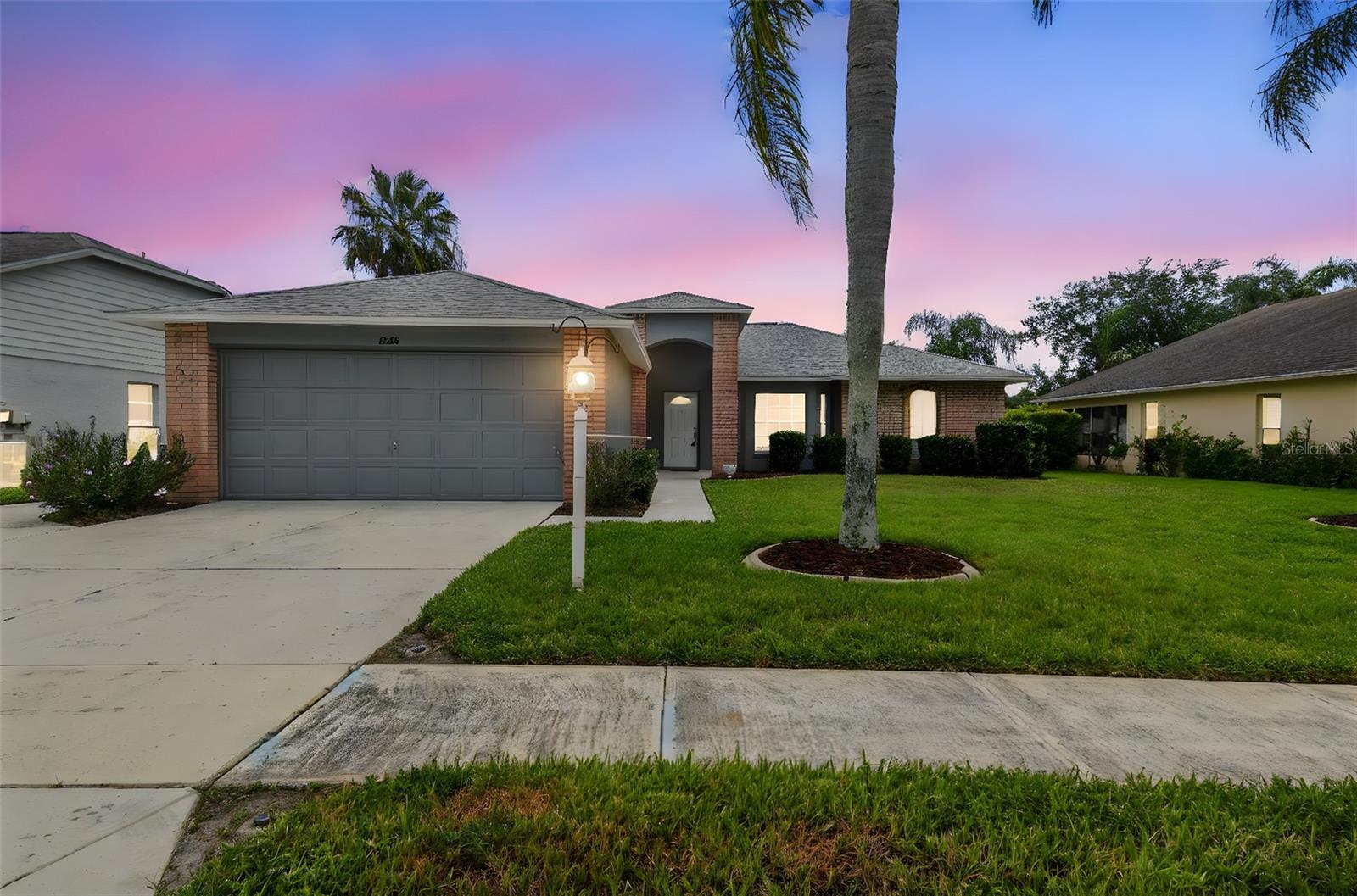 1228 Ashbourne Cir Property Photo 1