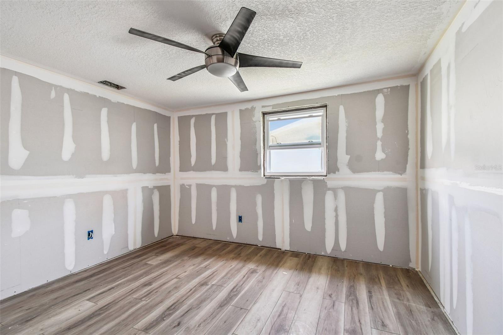 13603 Allyn Dr Property Photo 32