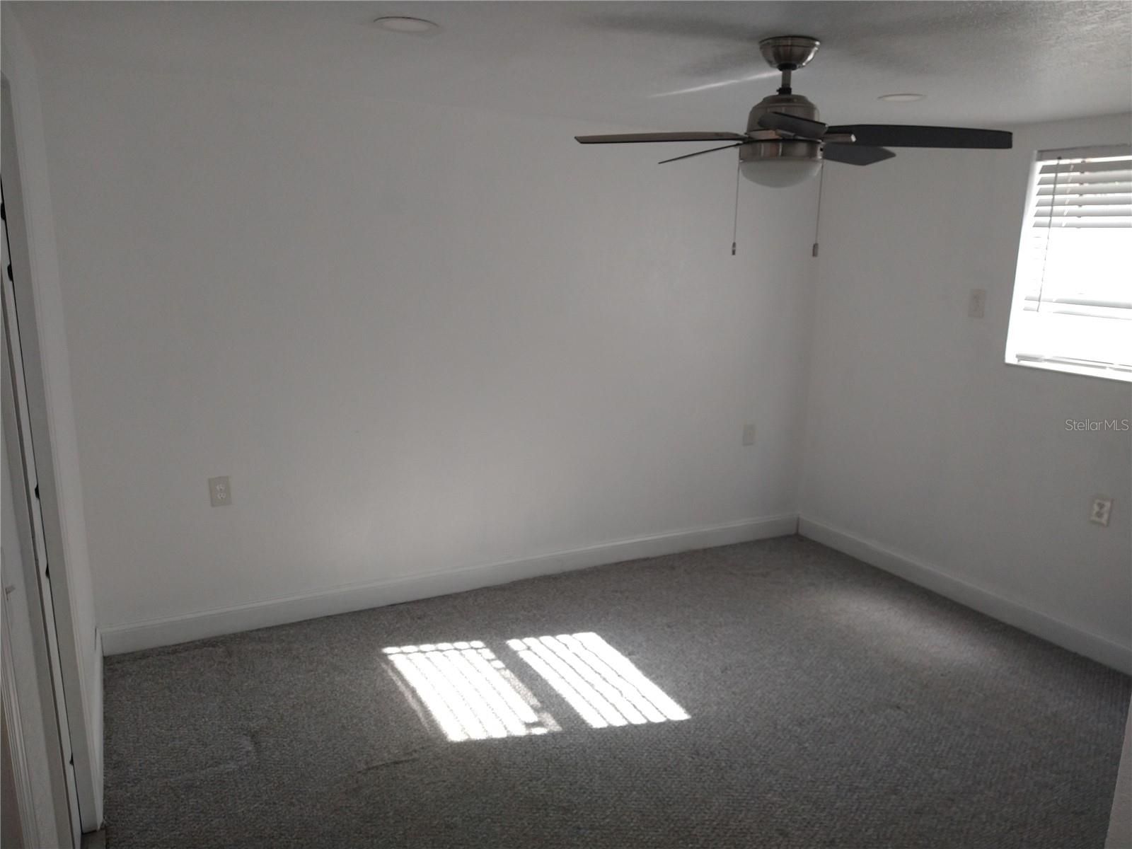12910 College Hill Dr Property Photo 12