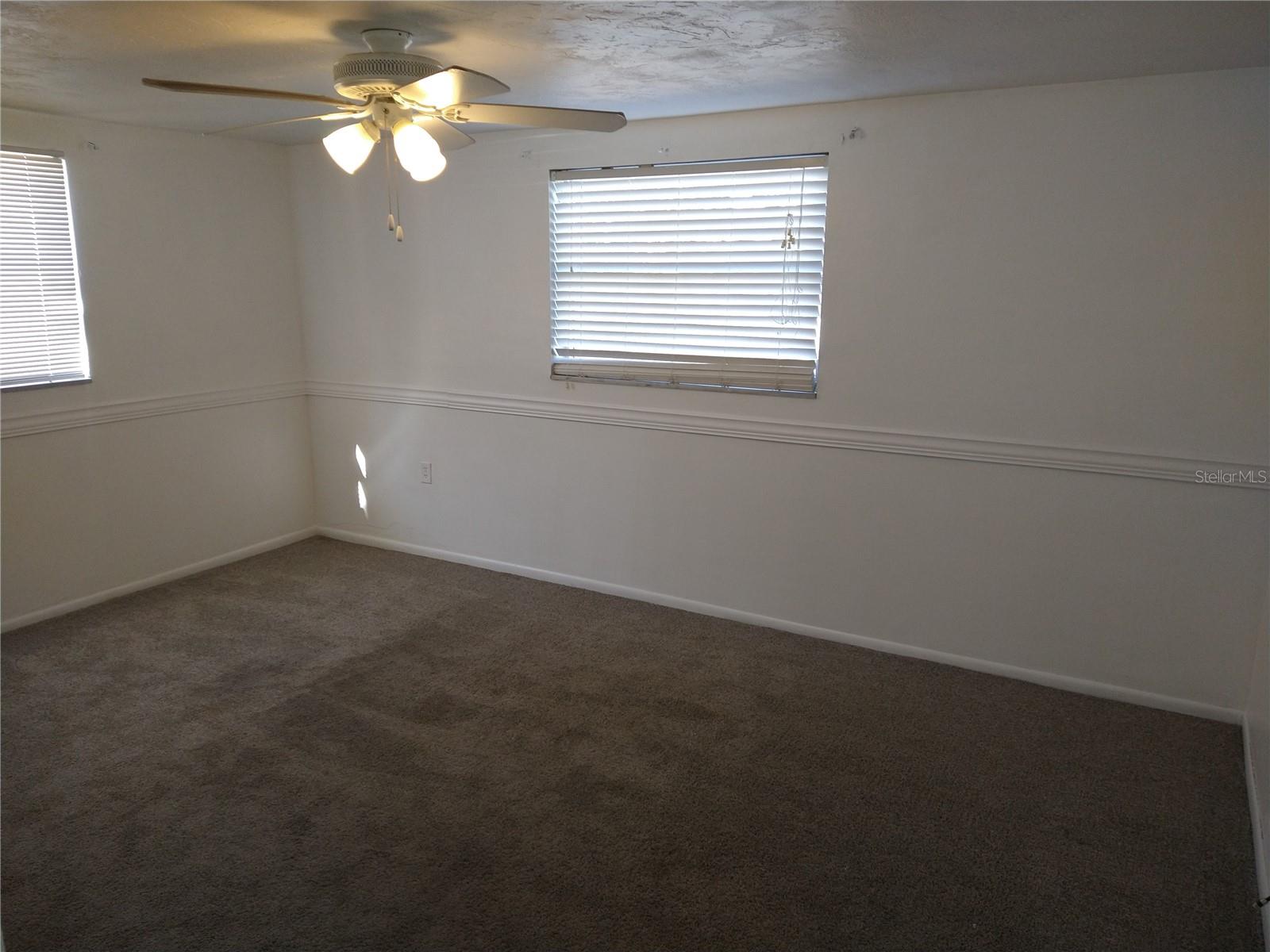 12910 College Hill Dr Property Photo 25