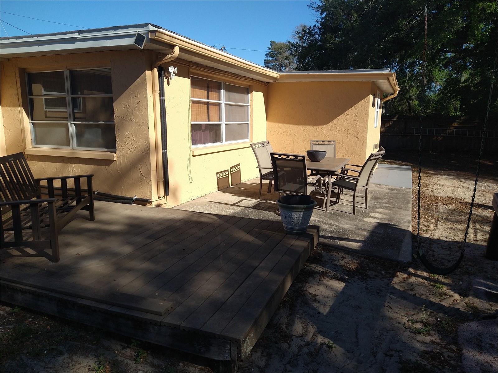 12910 College Hill Dr Property Photo 35