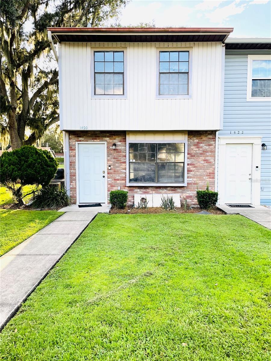1420 Ridge Lake Ct Property Photo 1