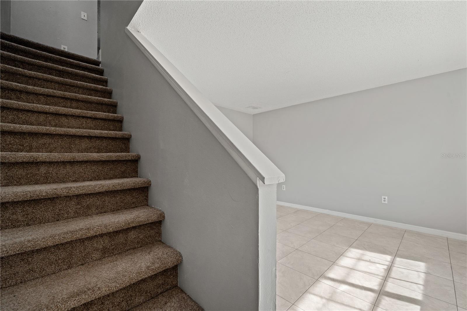 1420 Ridge Lake Ct Property Photo 8