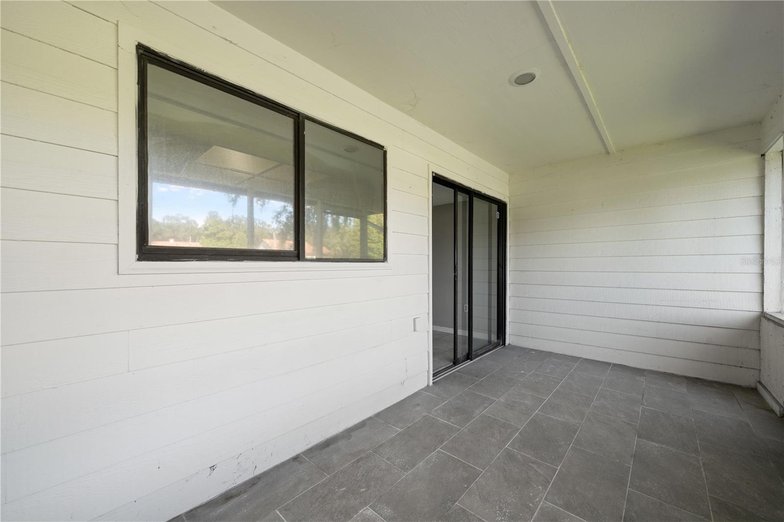 1420 Ridge Lake Ct Property Photo 11