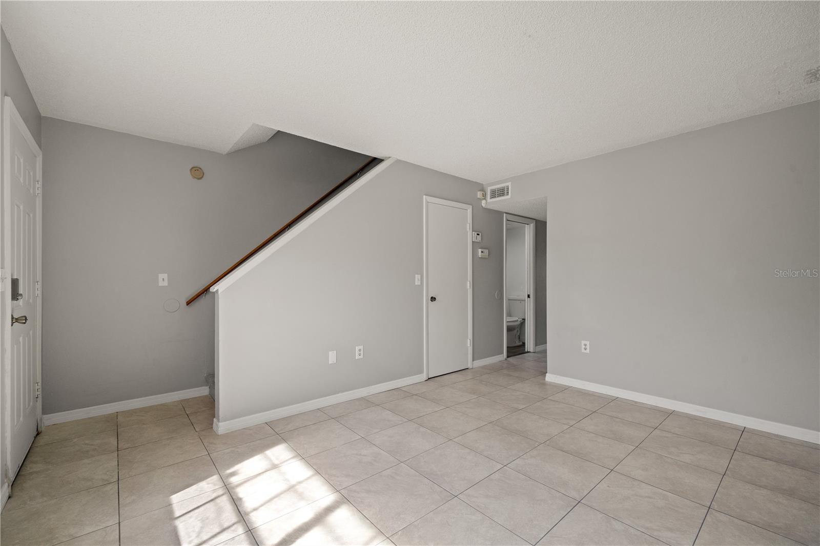 1420 Ridge Lake Ct Property Photo 12