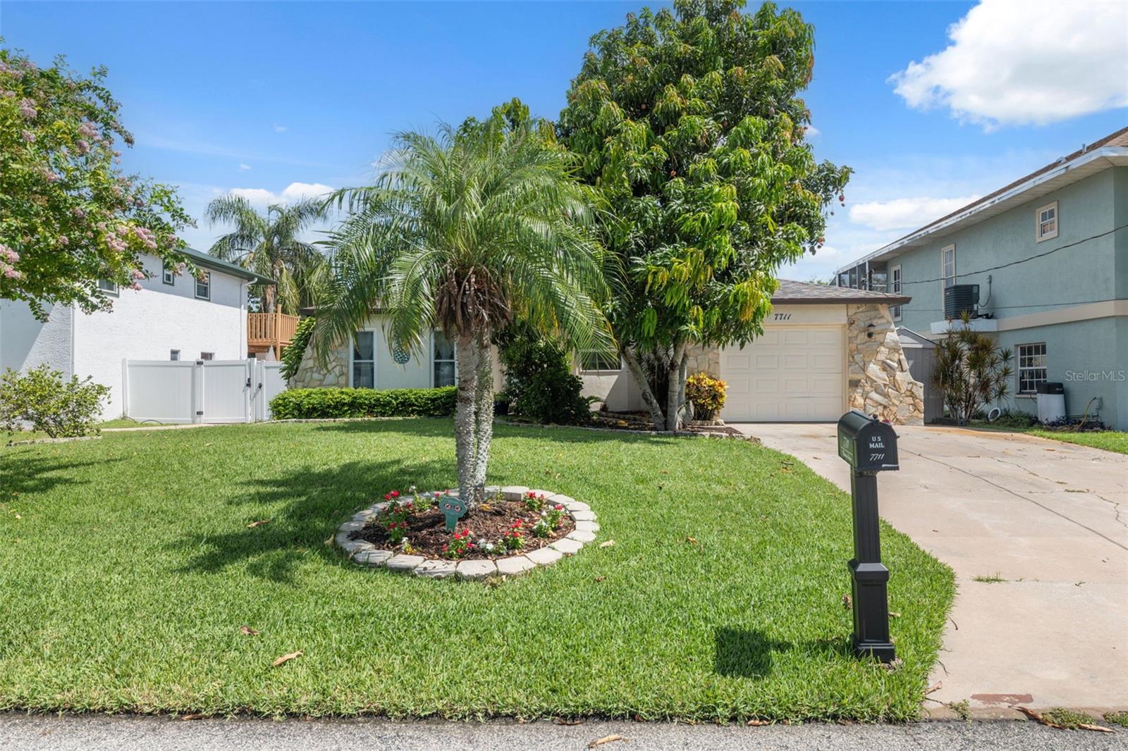 7711 Hatteras Dr Property Photo 36