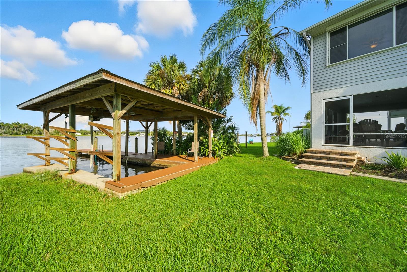 2435 N Watersedge Dr Property Photo 50
