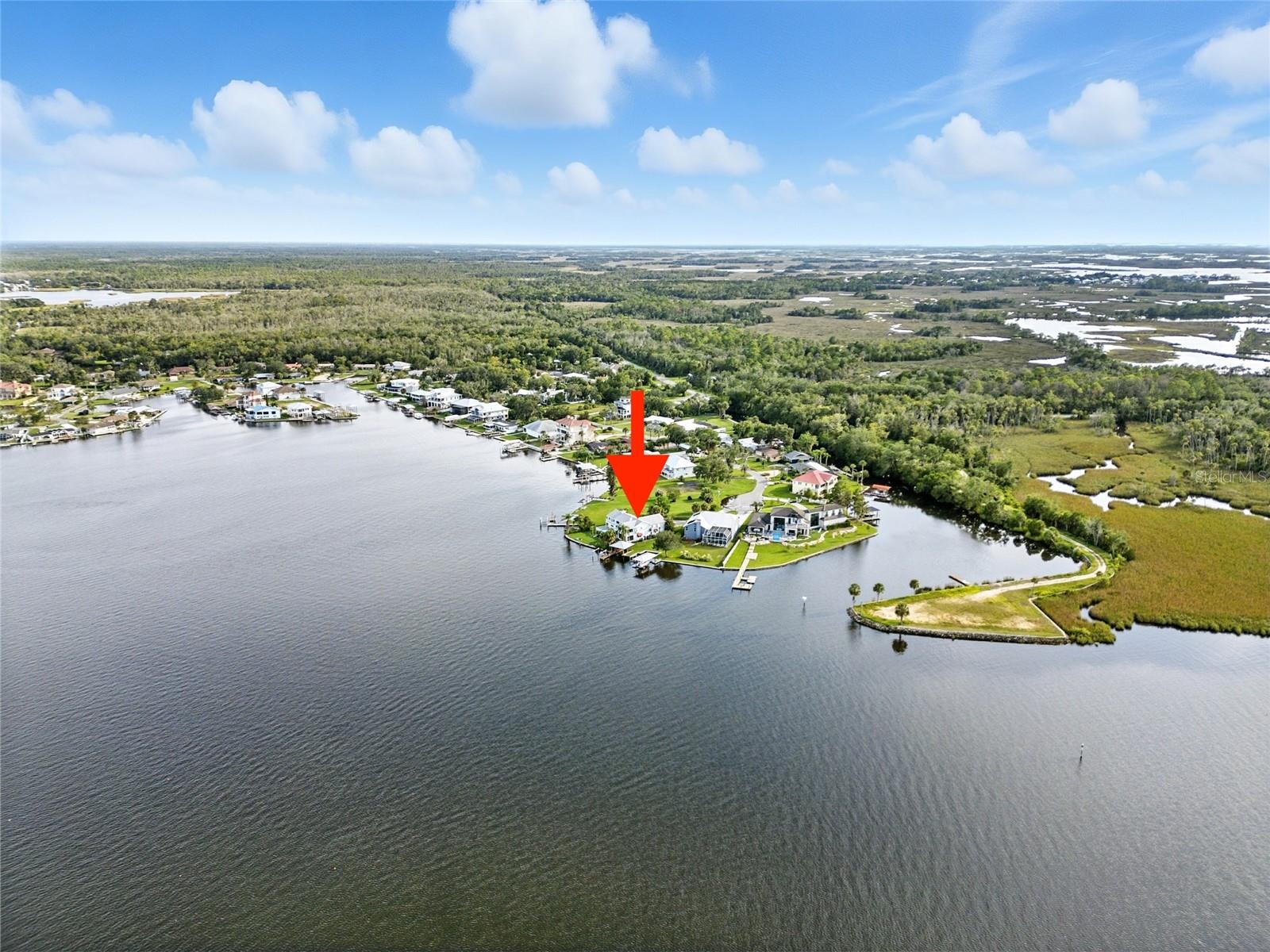 2435 N Watersedge Dr Property Photo 57