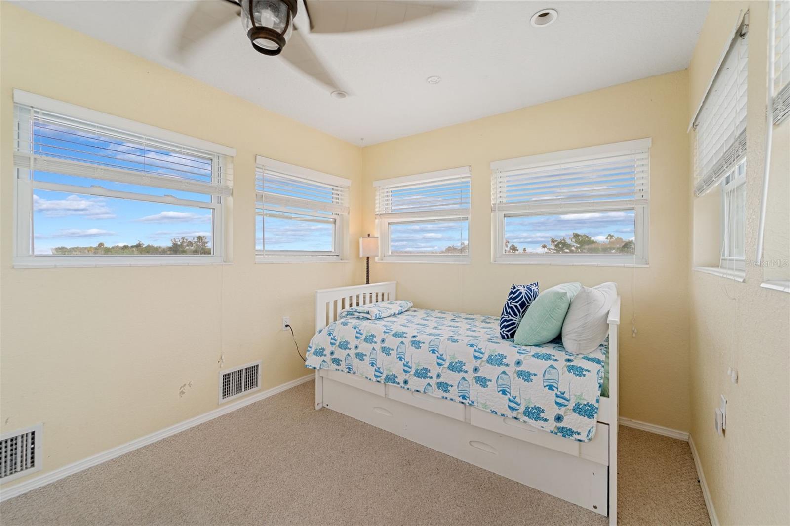 2730 N Comanche Pt Property Photo 27