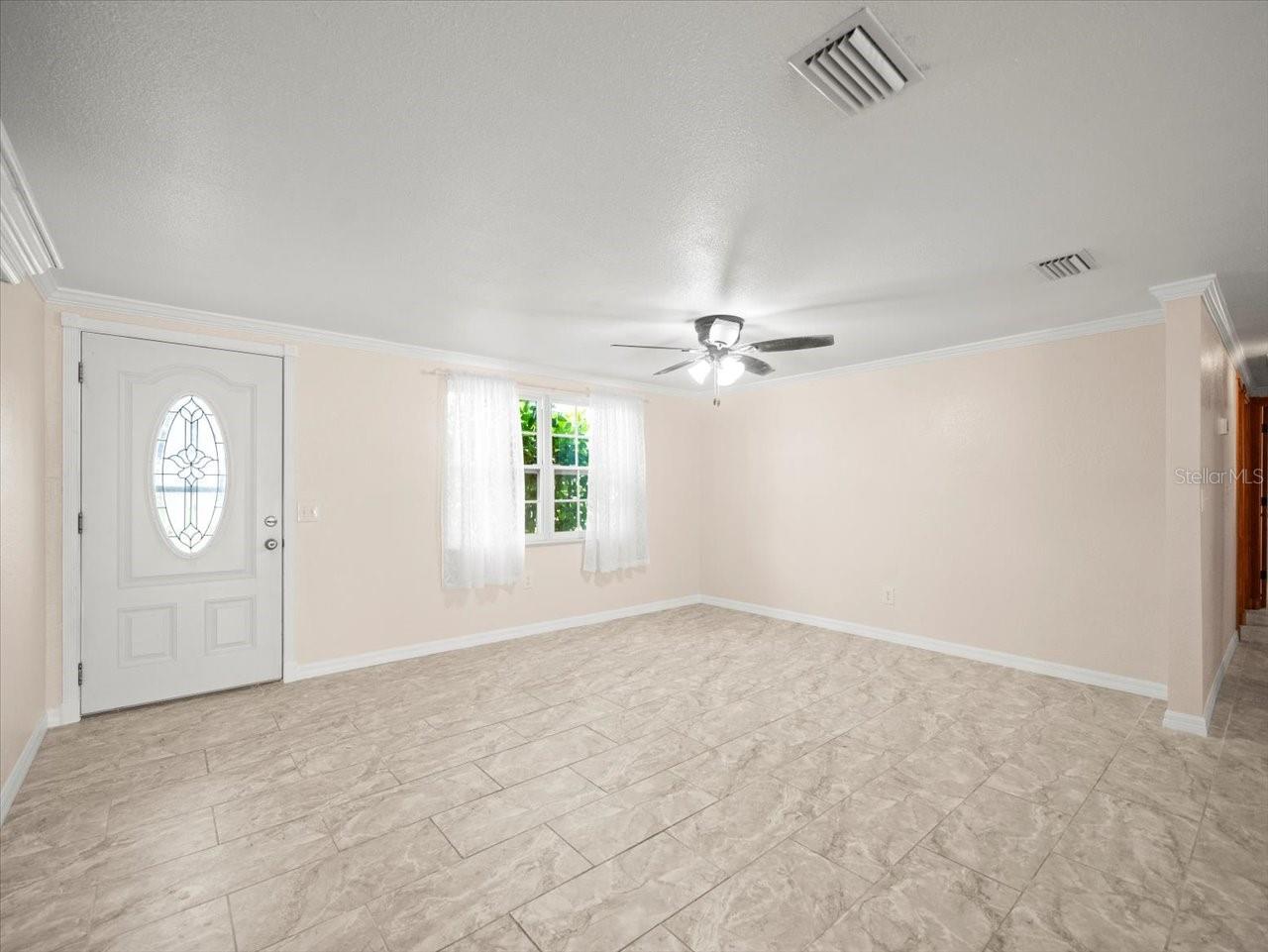 3408 Crape Myrtle Dr Property Photo 6