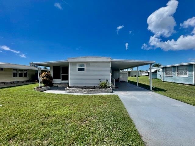 10819 London Dr Property Photo 2