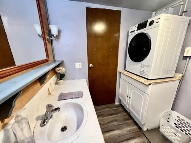 10819 London Dr Property Photo 37