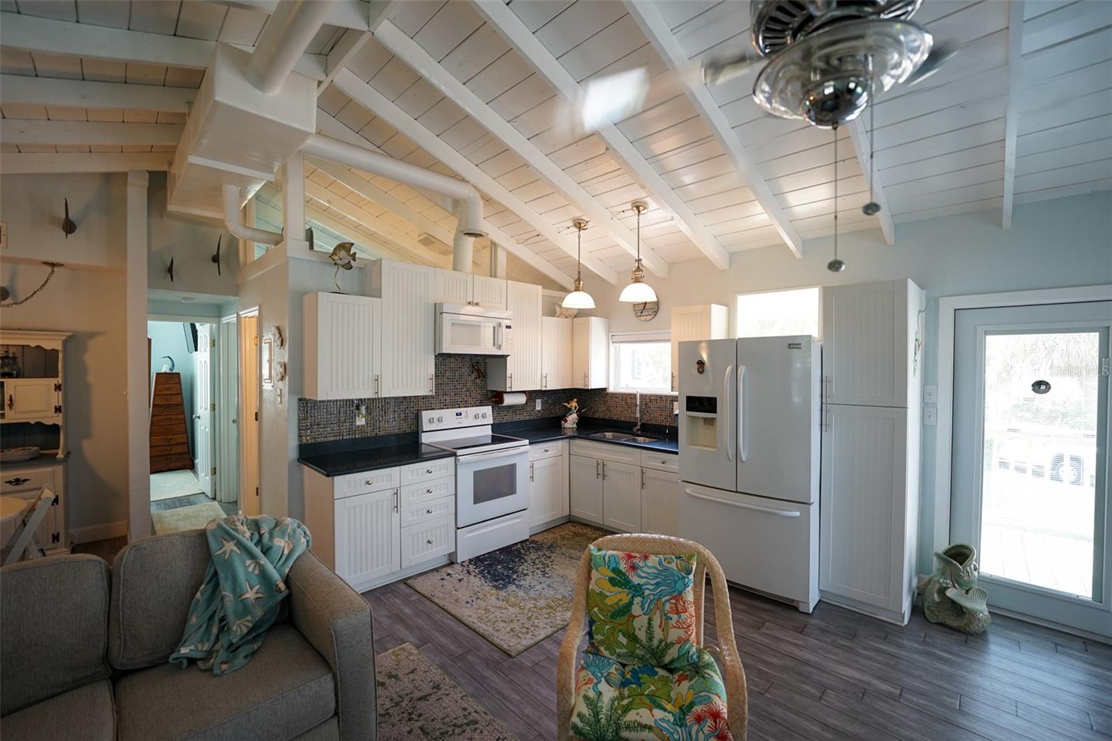 3480 Harbor Dr Property Photo 13