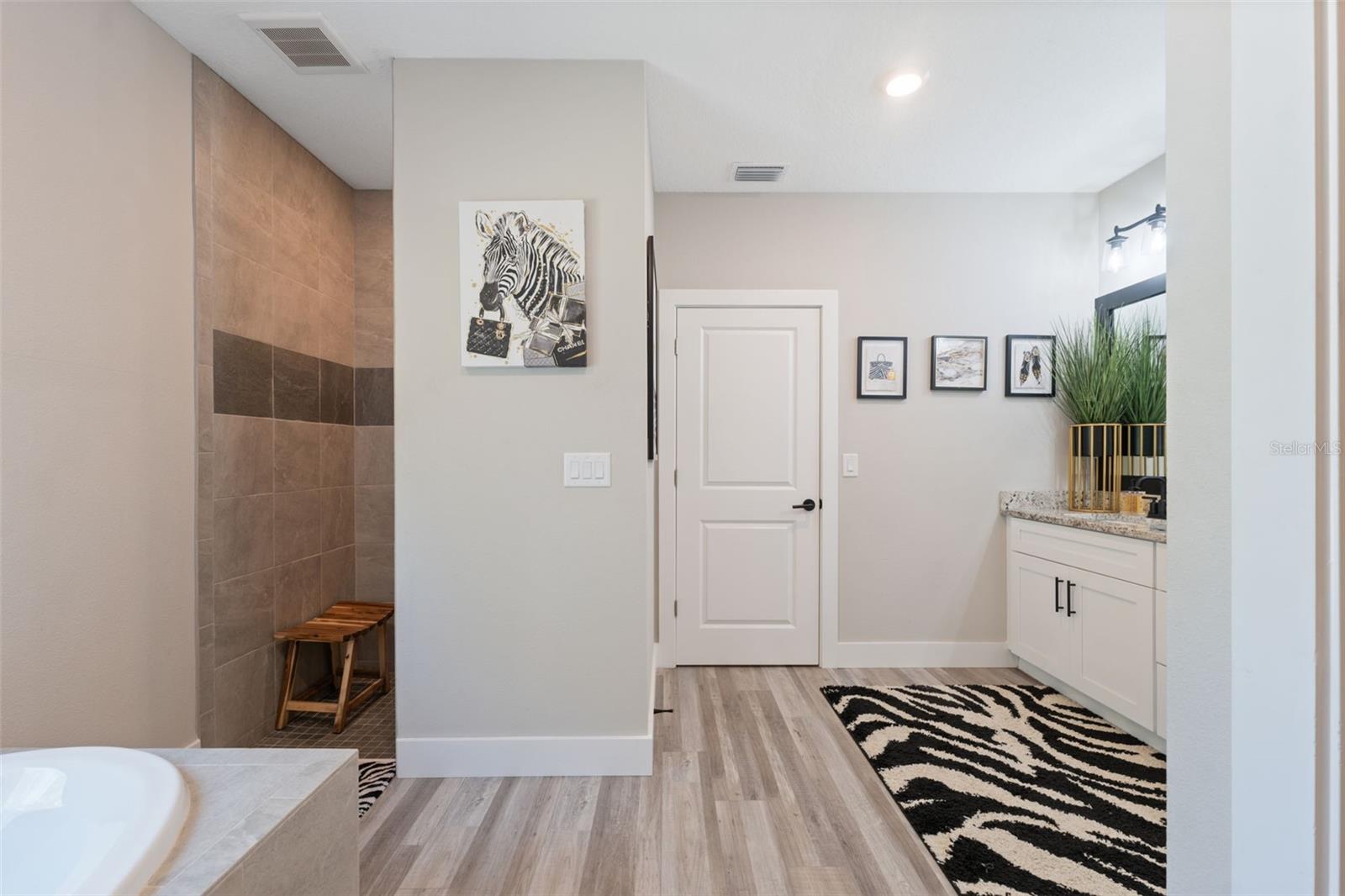 13073 Jaywalk Rd Property Photo 10