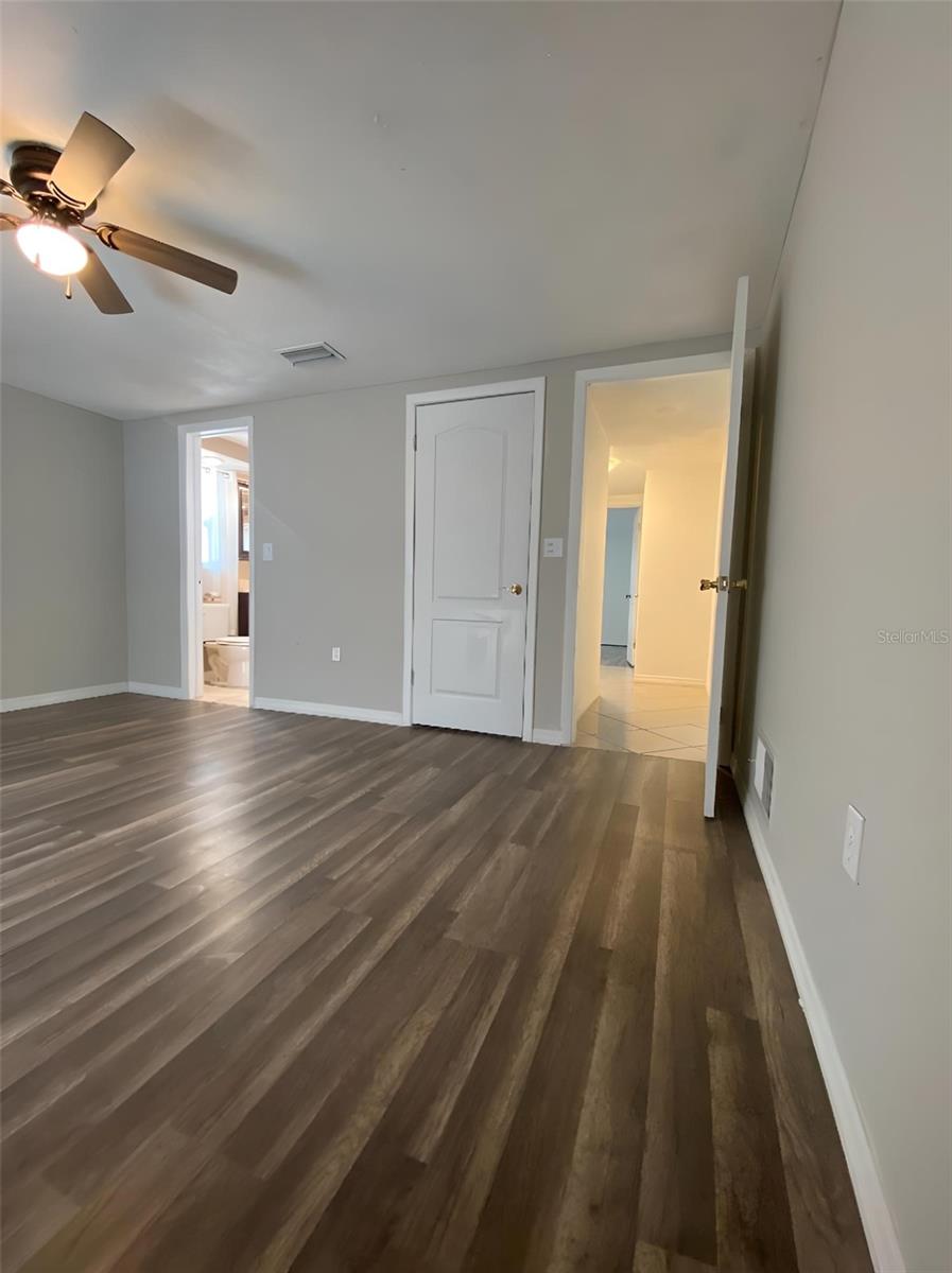 1817 Dartmouth Dr Property Photo 28