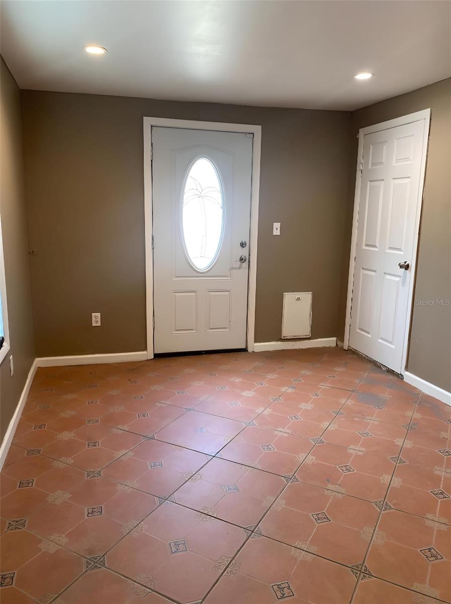 1817 Dartmouth Dr Property Photo 34