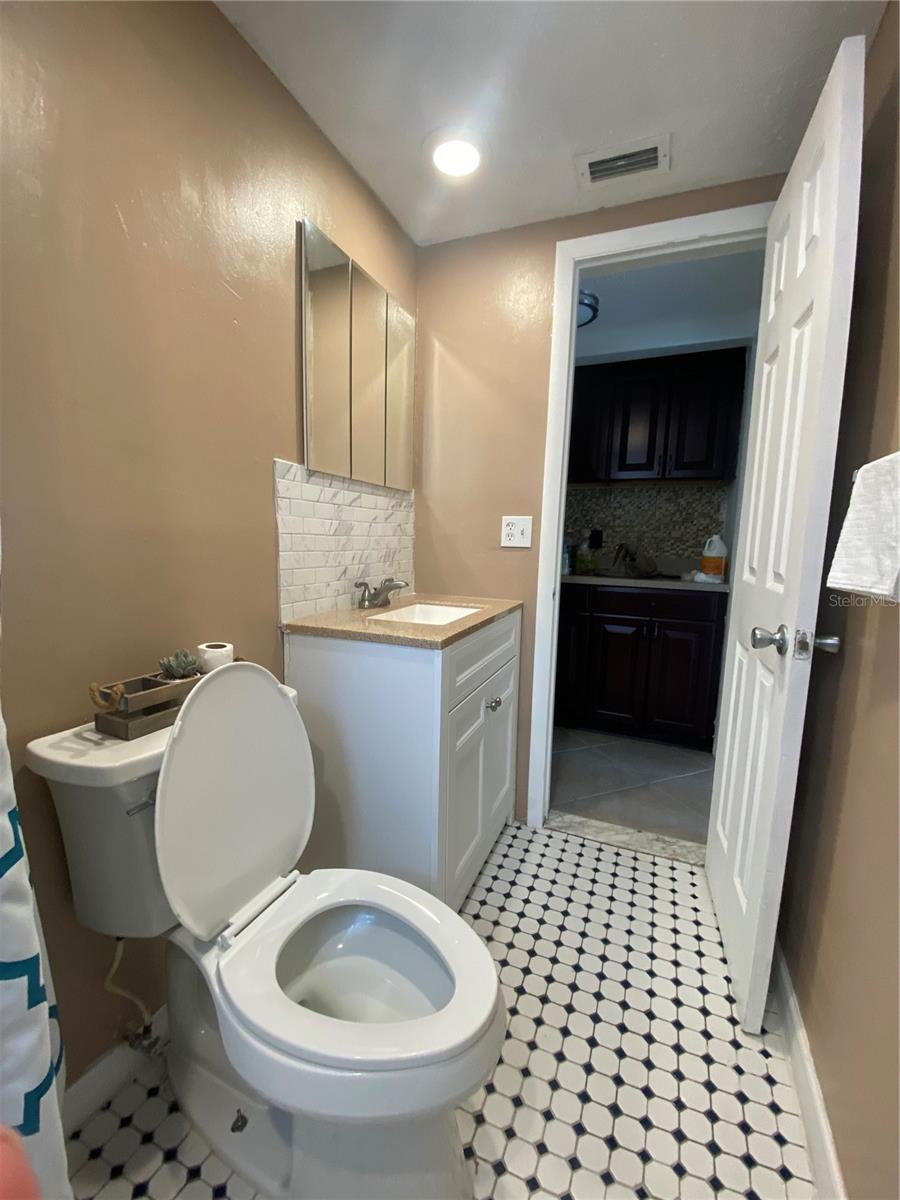 1817 Dartmouth Dr Property Photo 40