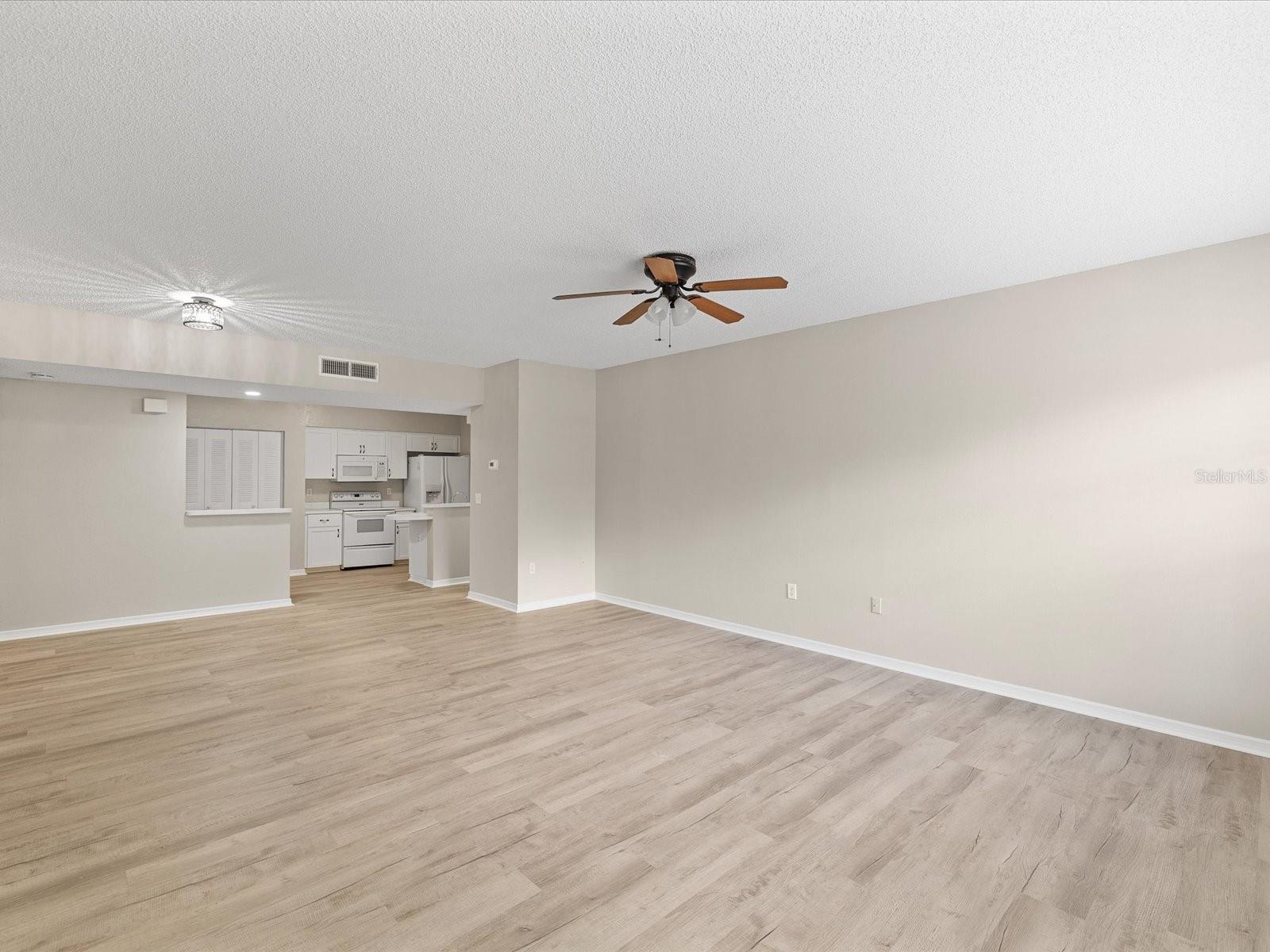 3358 Mermoor Dr #102 Property Photo 5