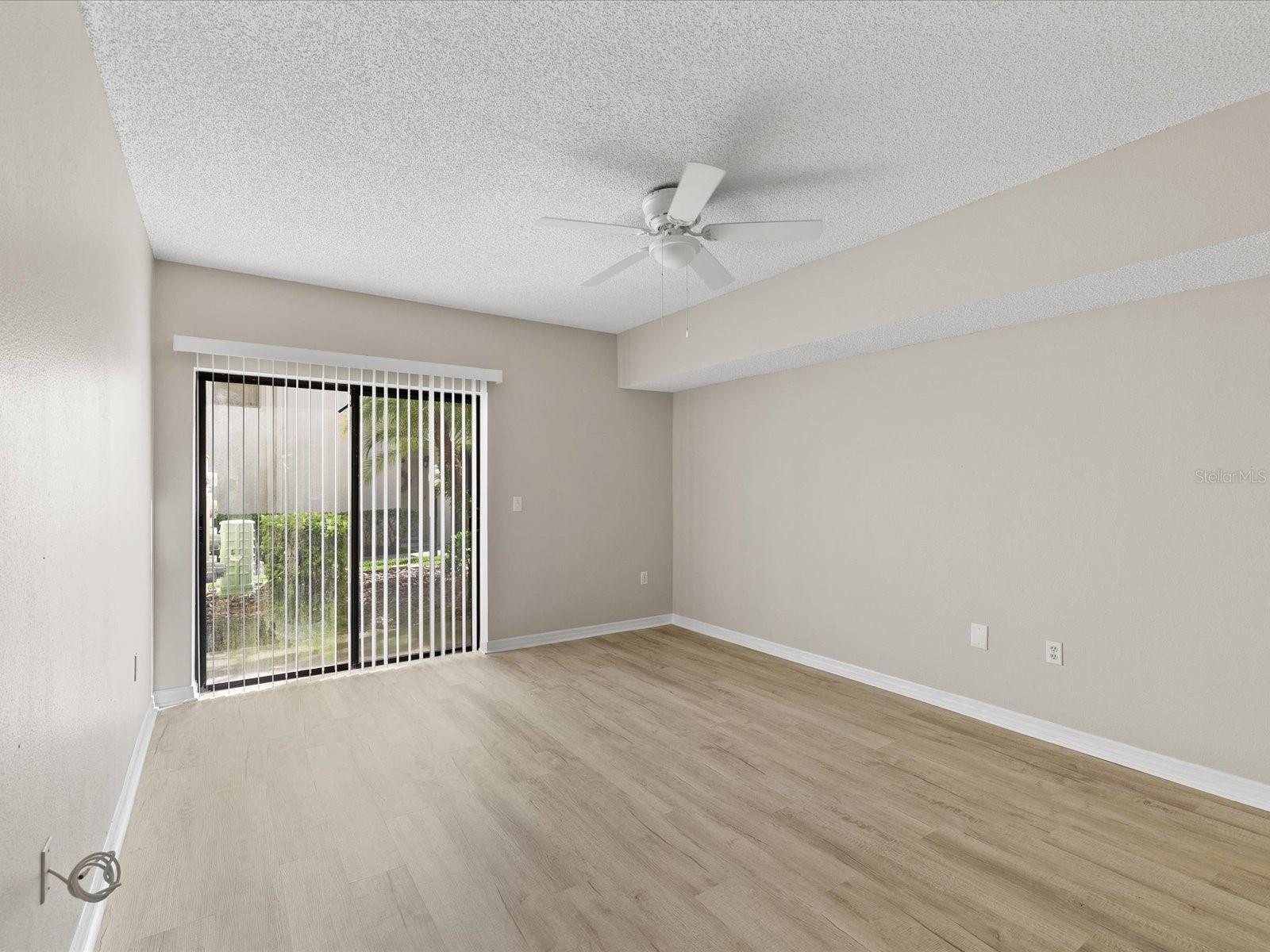 3358 Mermoor Dr #102 Property Photo 13