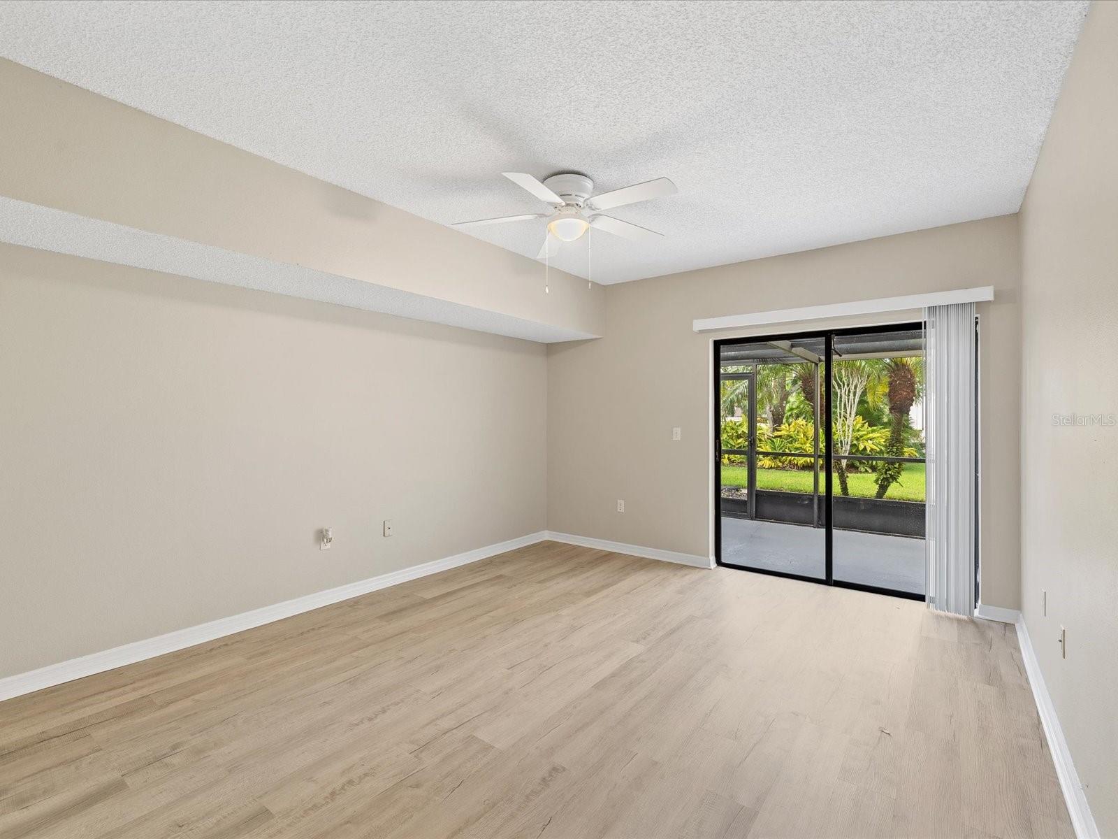 3358 Mermoor Dr #102 Property Photo 19