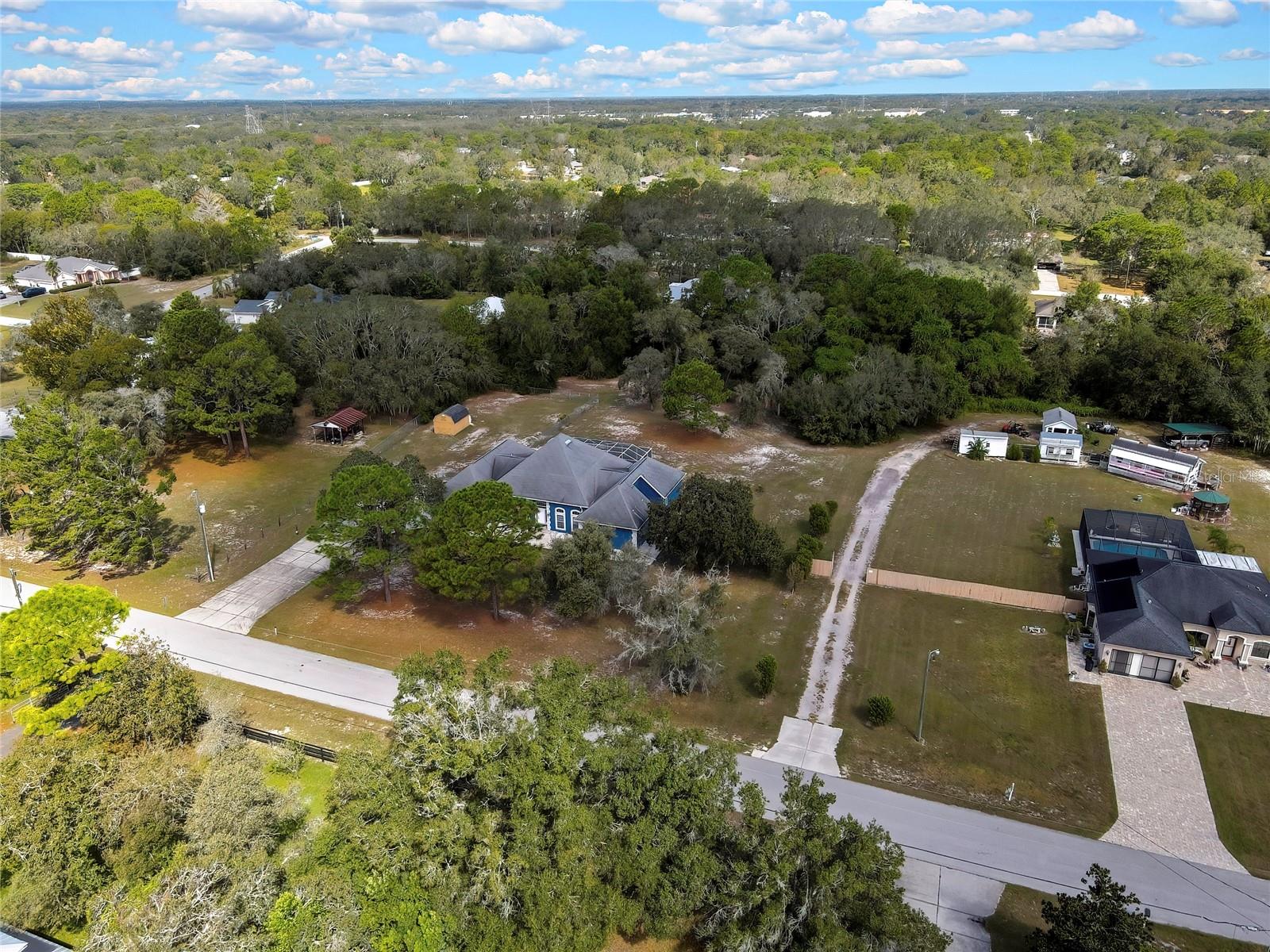 16603 Diplomat Dr Property Photo 61
