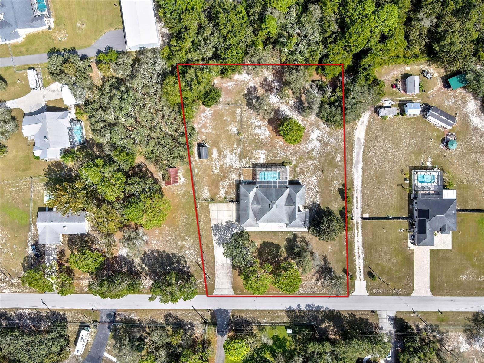 16603 Diplomat Dr Property Photo 69