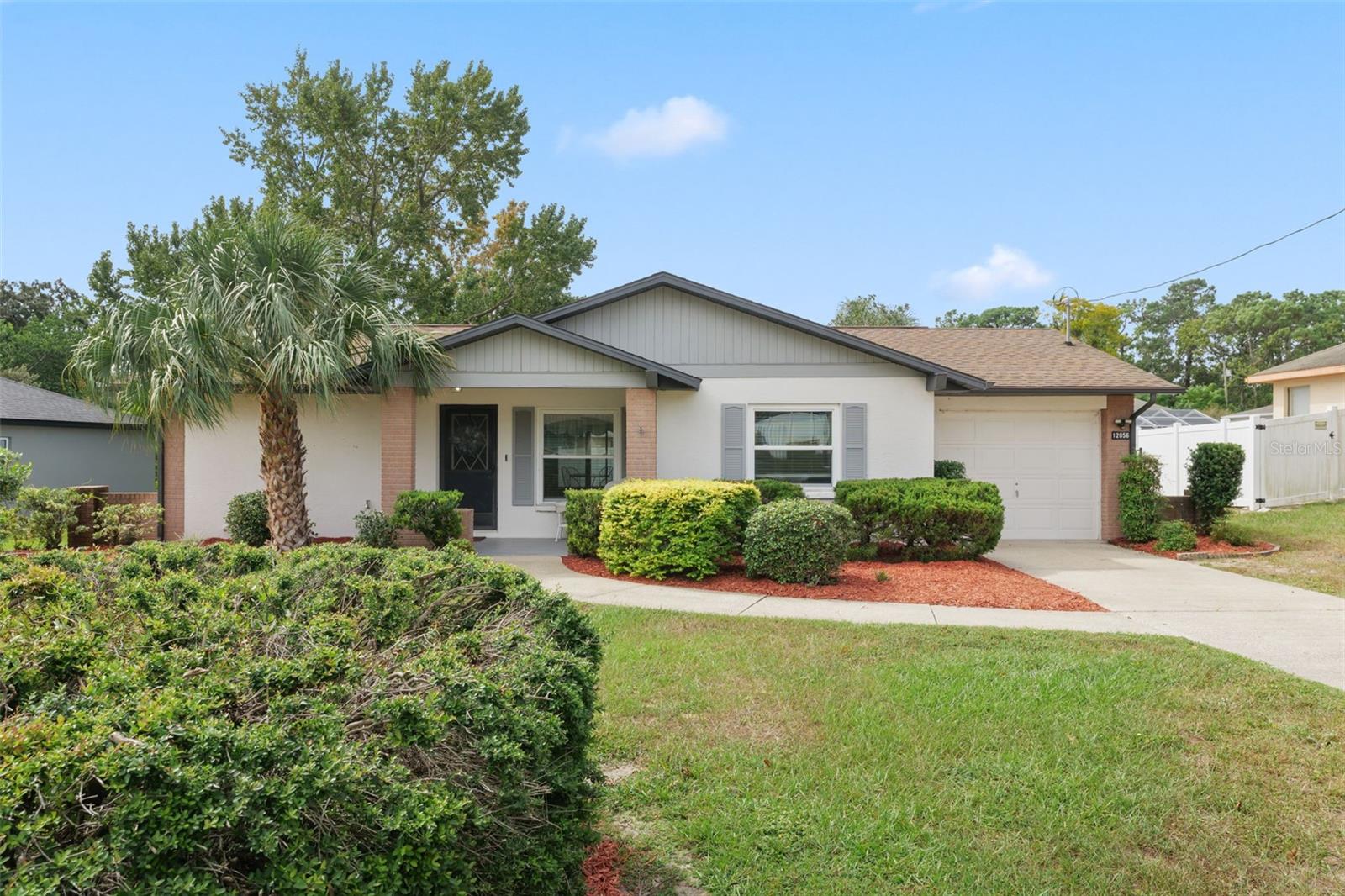 12056 Cradock St Property Photo 5