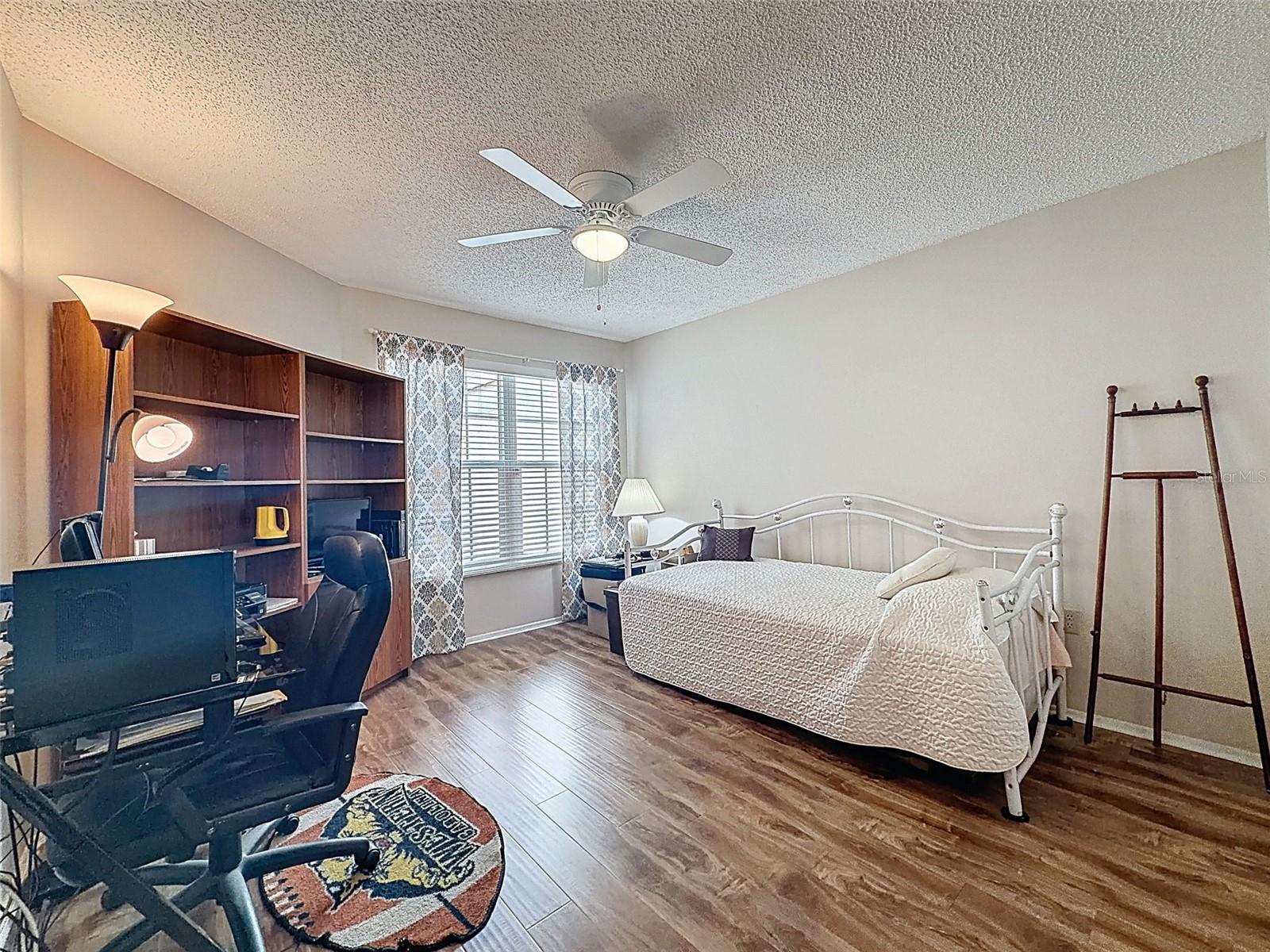 11241 Versailles Ln #0 Property Photo 27