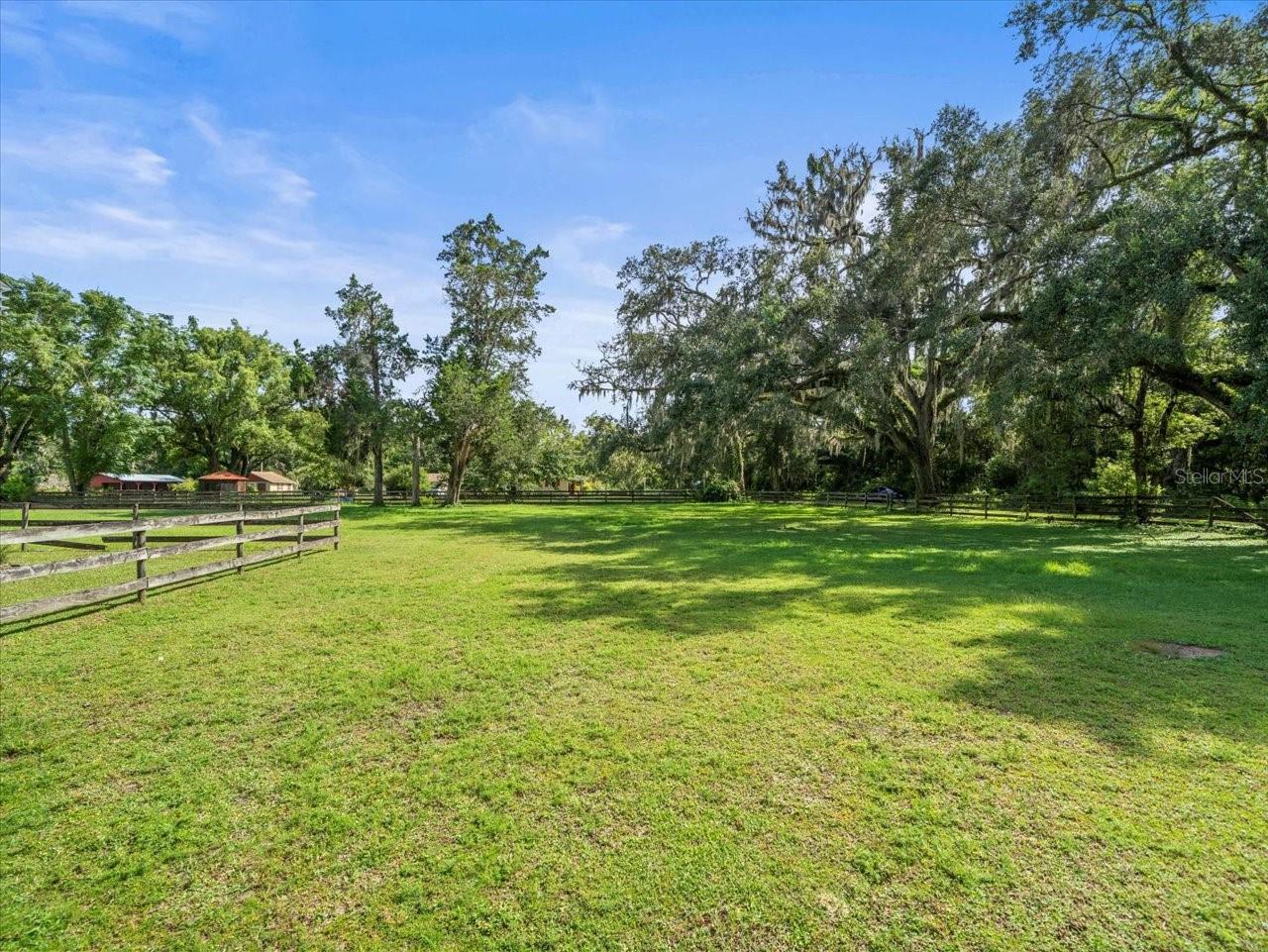 18750 Kuka Ln Property Photo 3