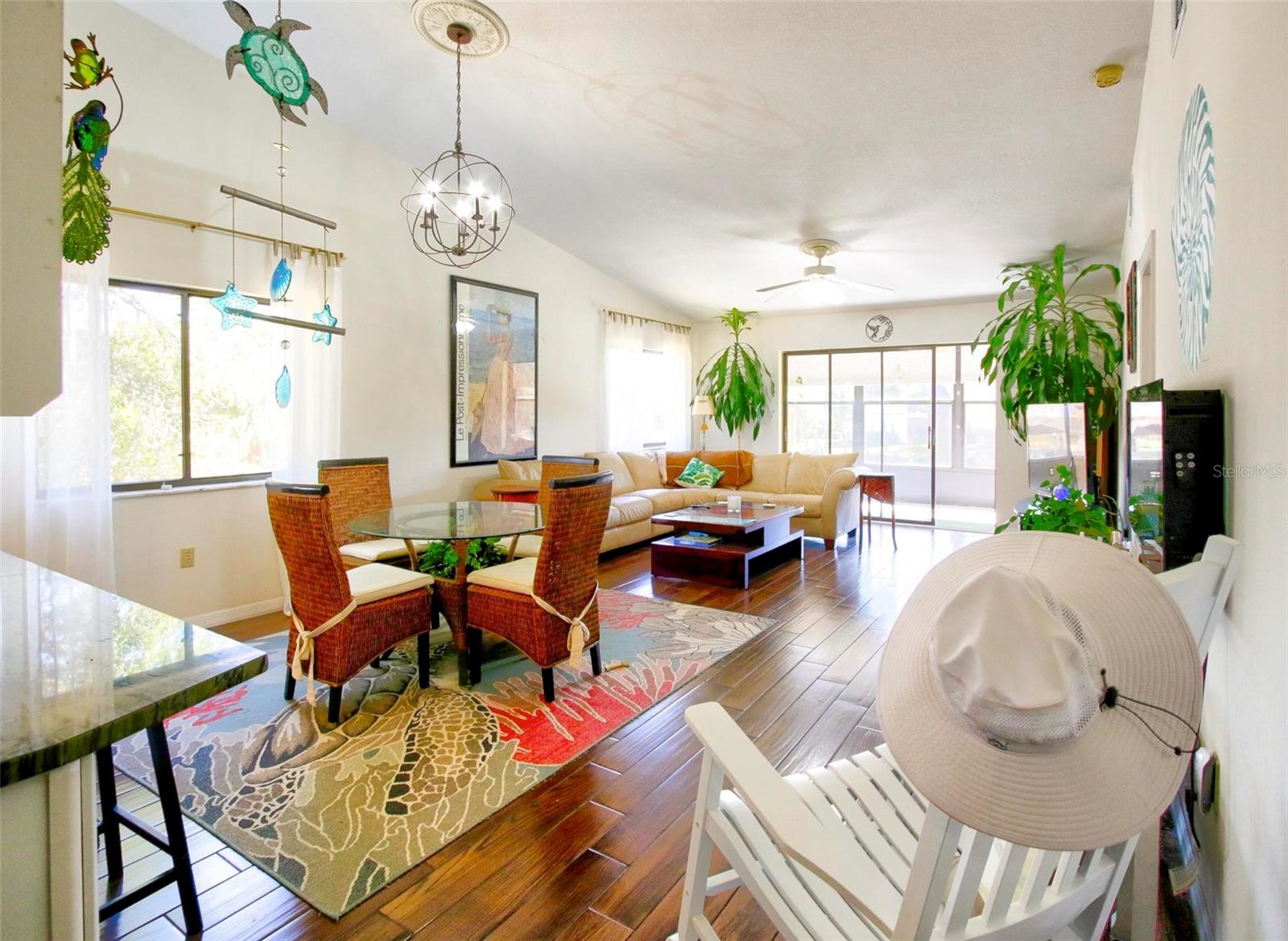 6502 River Run Blvd Property Photo 14