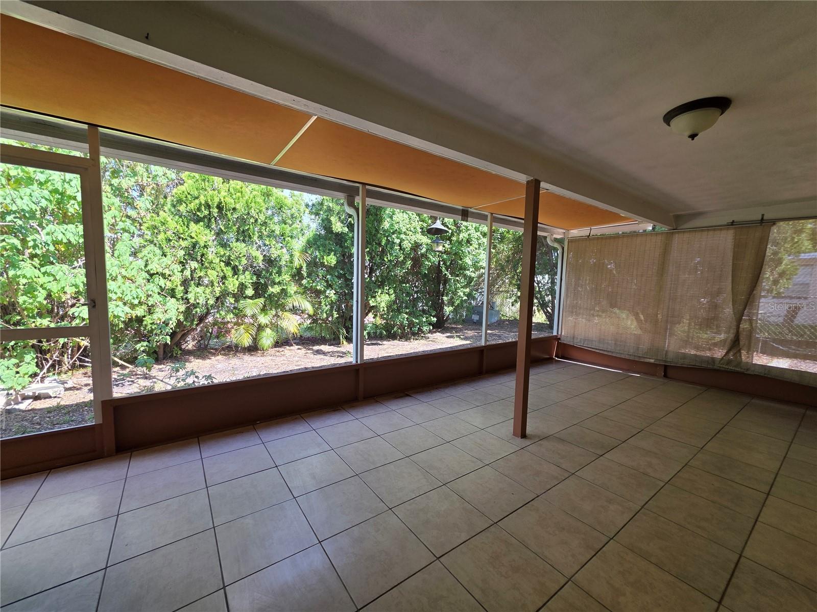 4832 Elmwood St Property Photo 11
