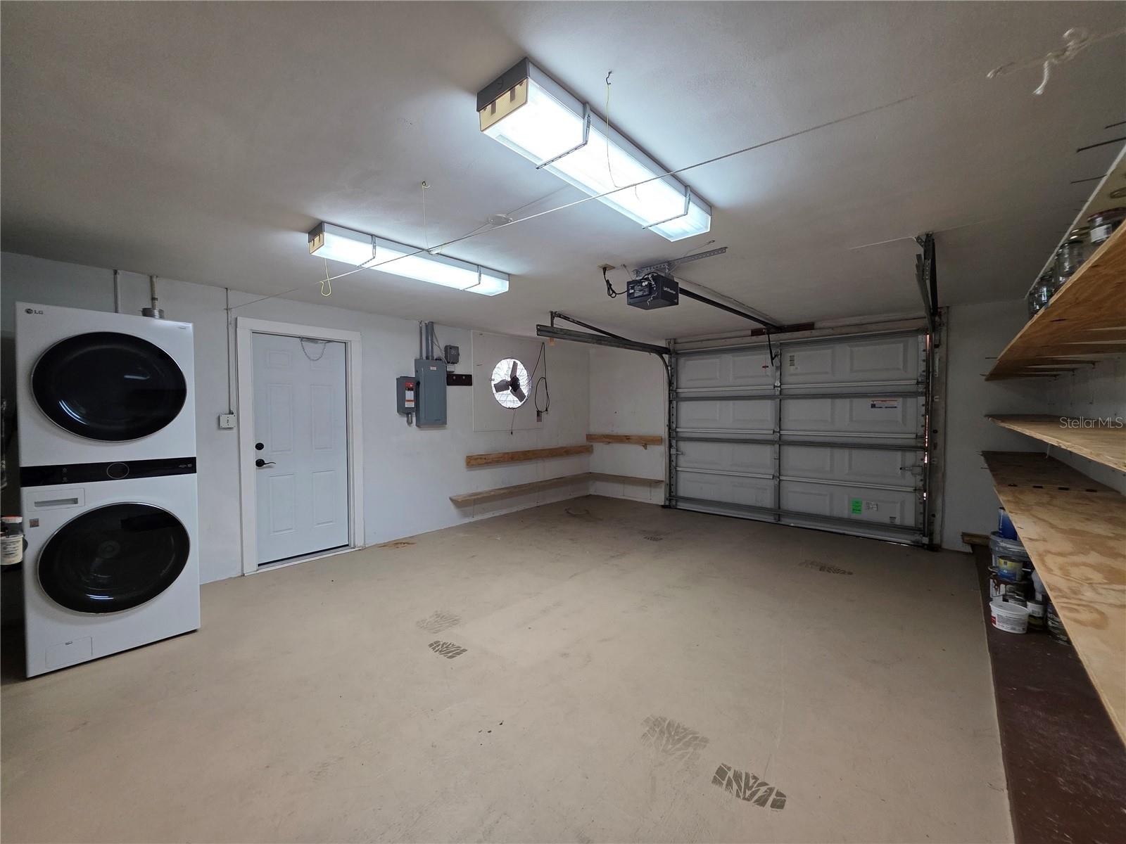 4832 Elmwood St Property Photo 15