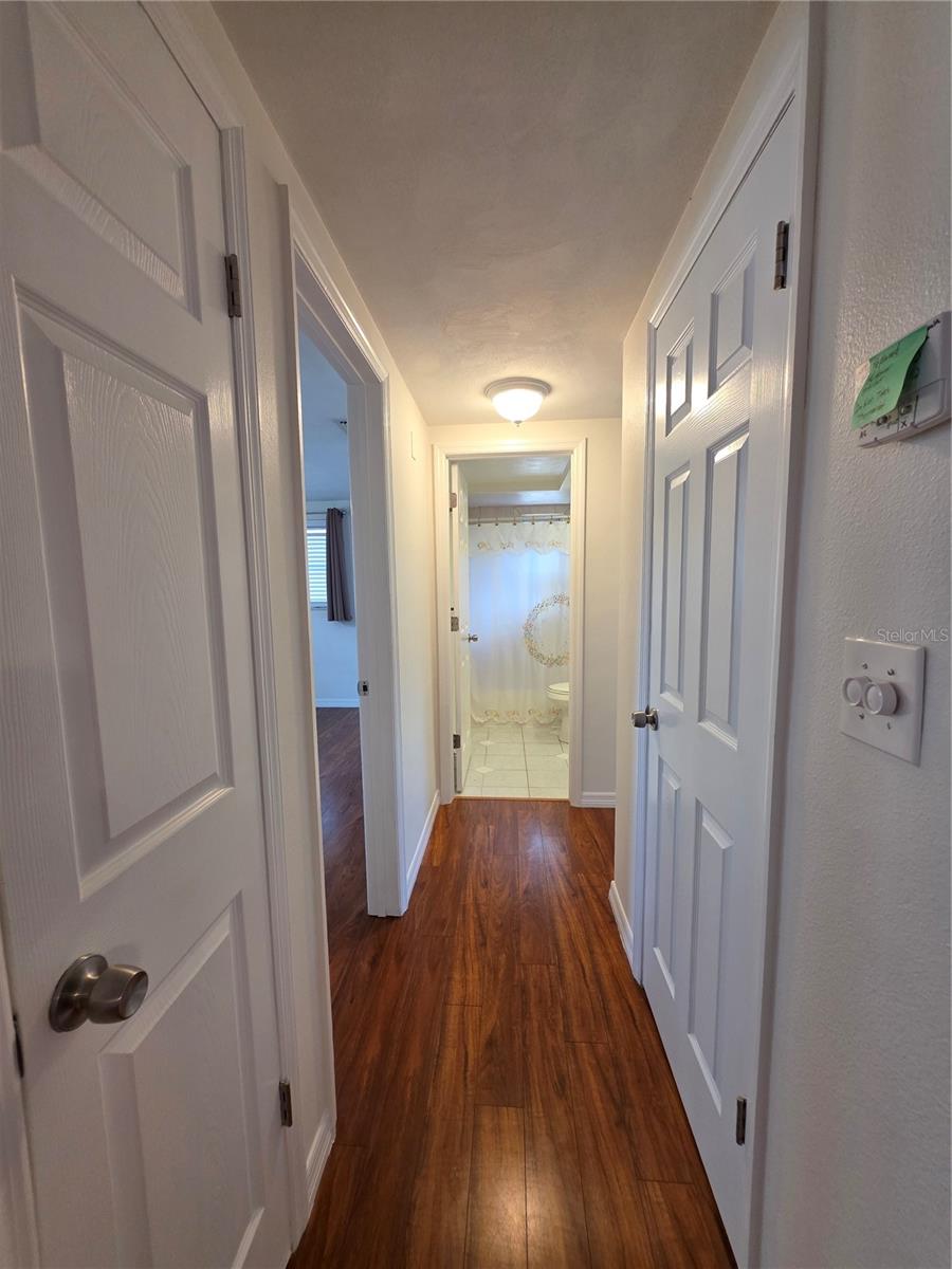 4832 Elmwood St Property Photo 18