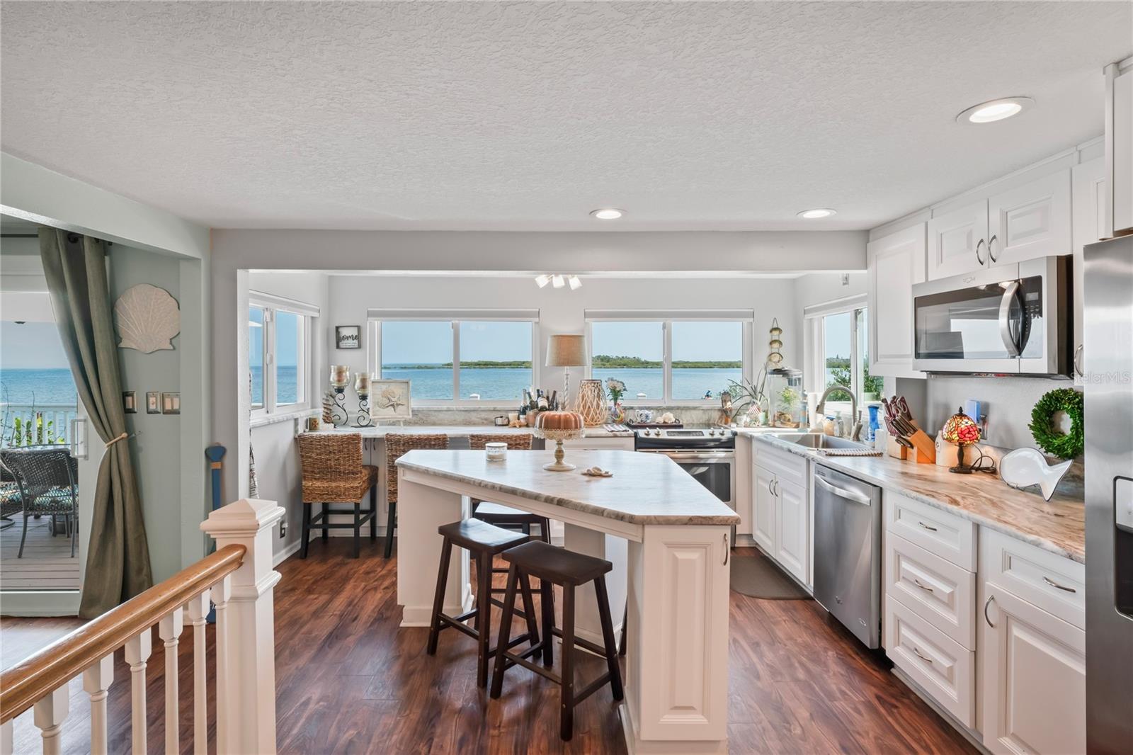 6603 Driftwood Dr Property Photo 14