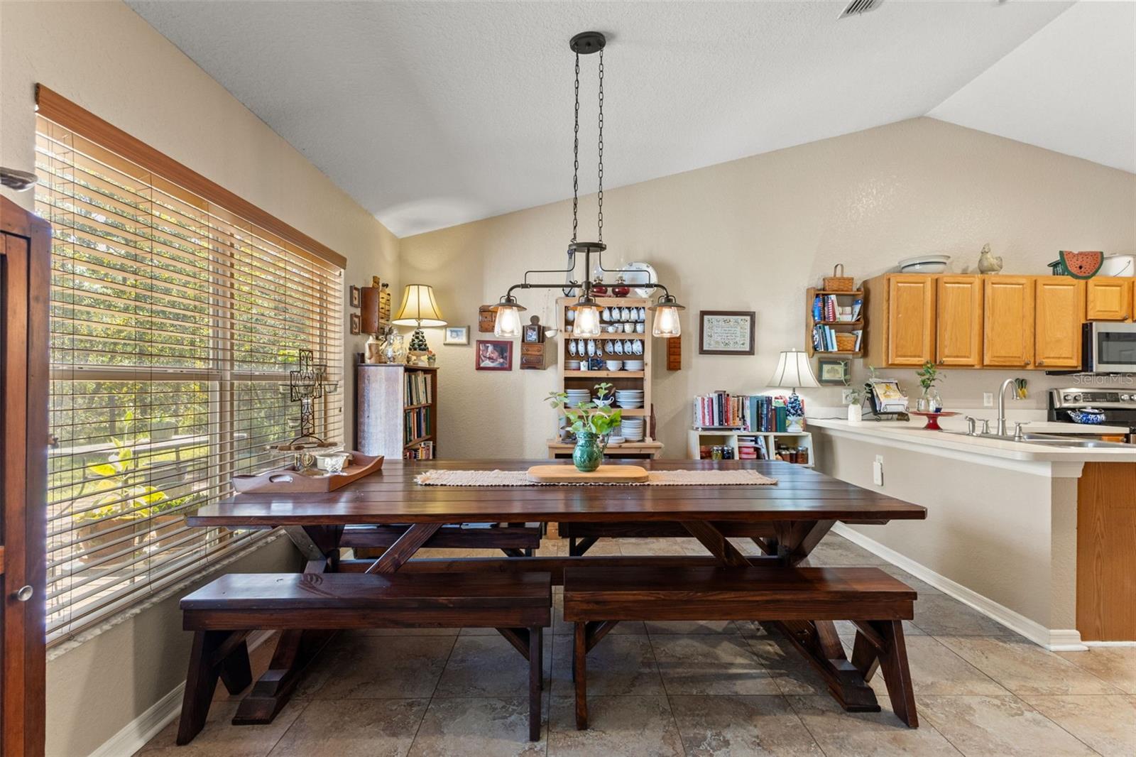 5 Boxleaf Property Photo 8