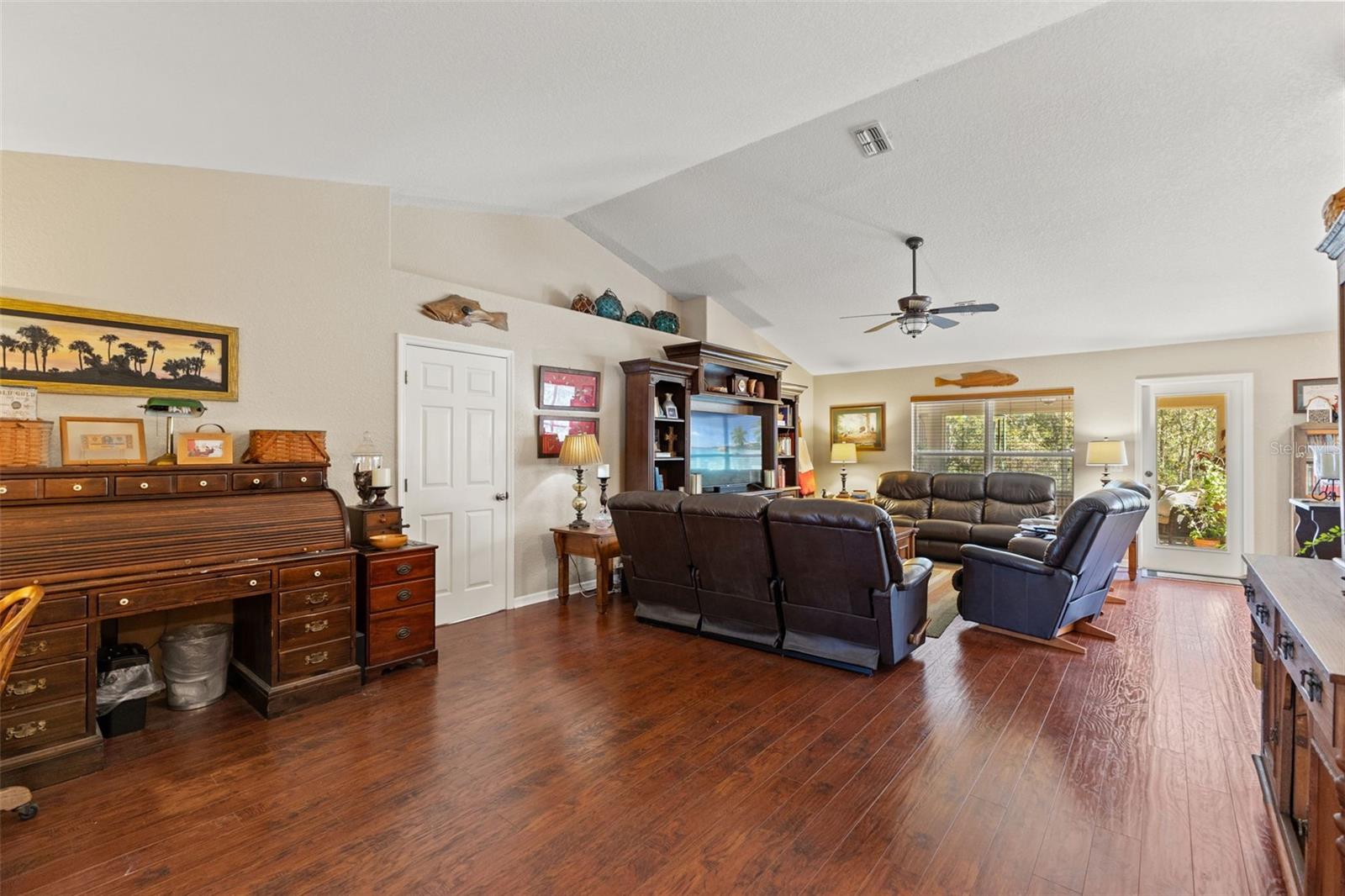 5 Boxleaf Property Photo 12