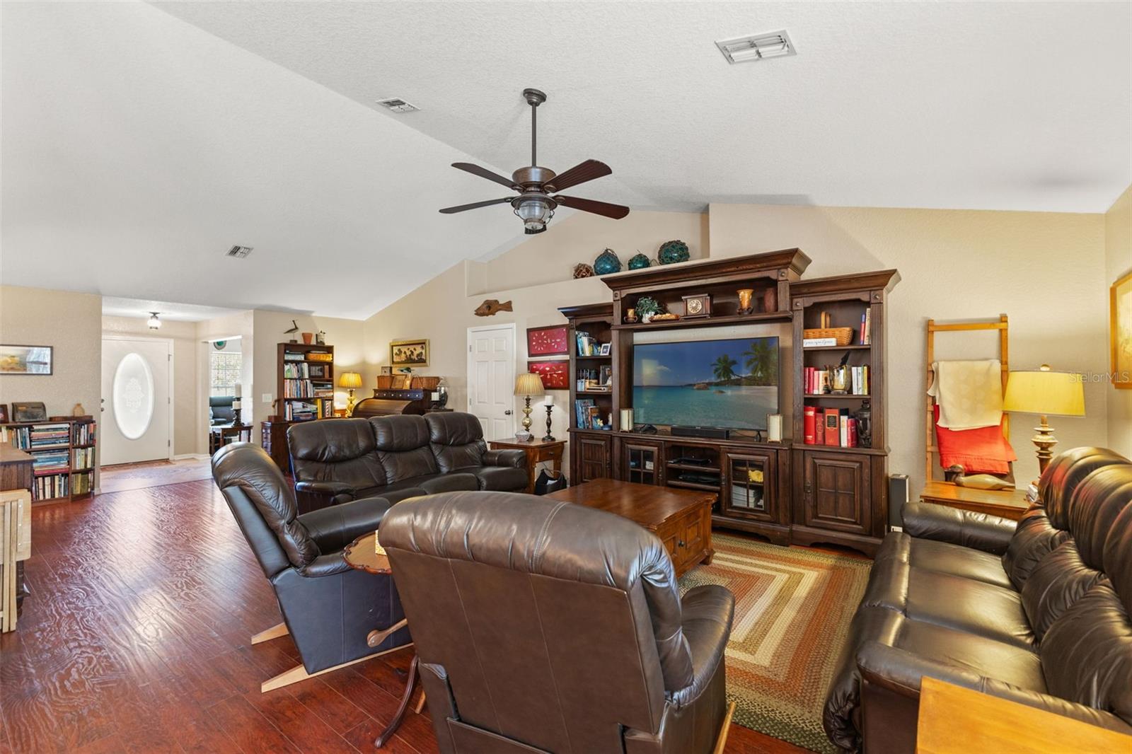 5 Boxleaf Property Photo 13