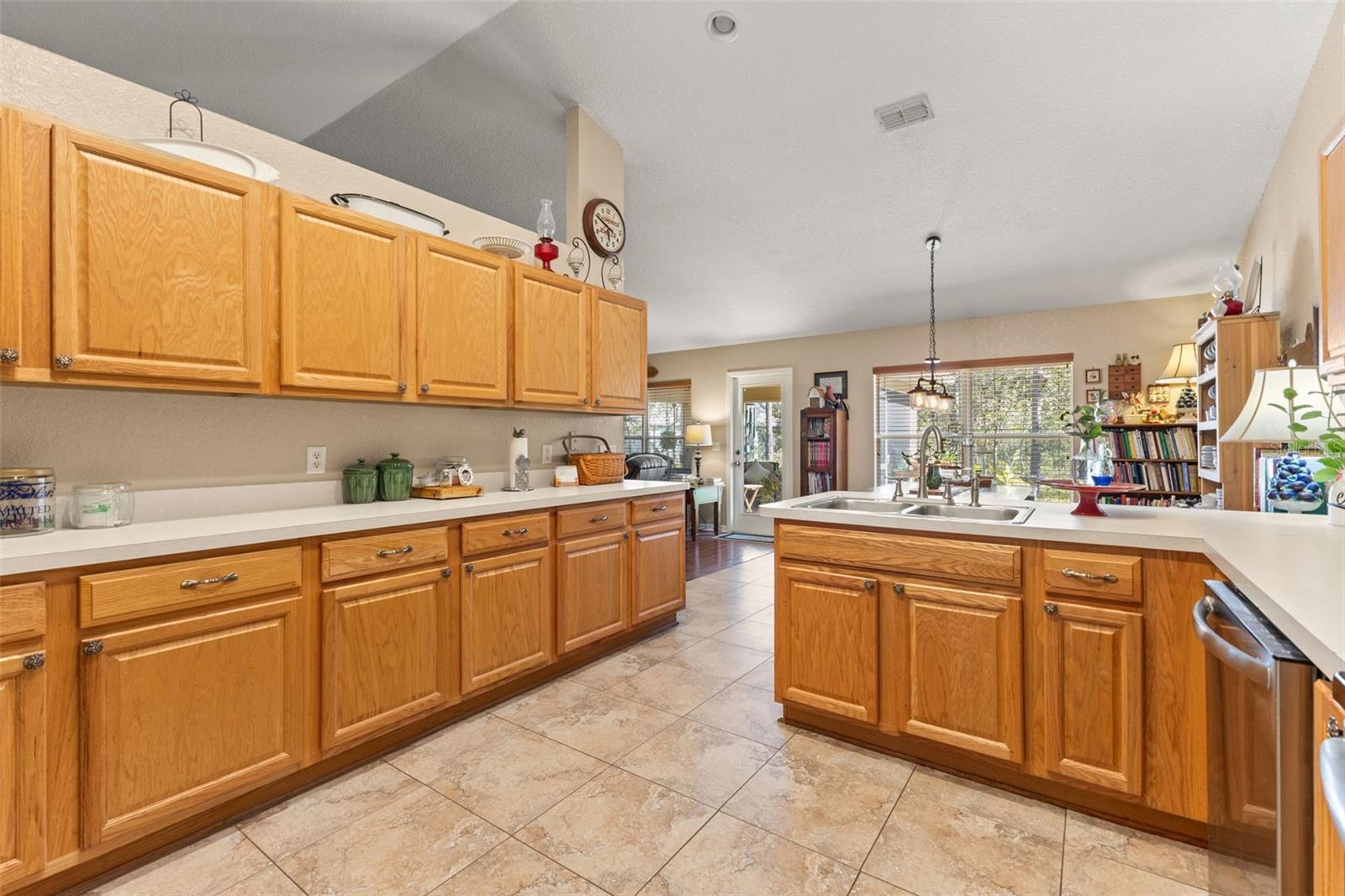 5 Boxleaf Property Photo 20