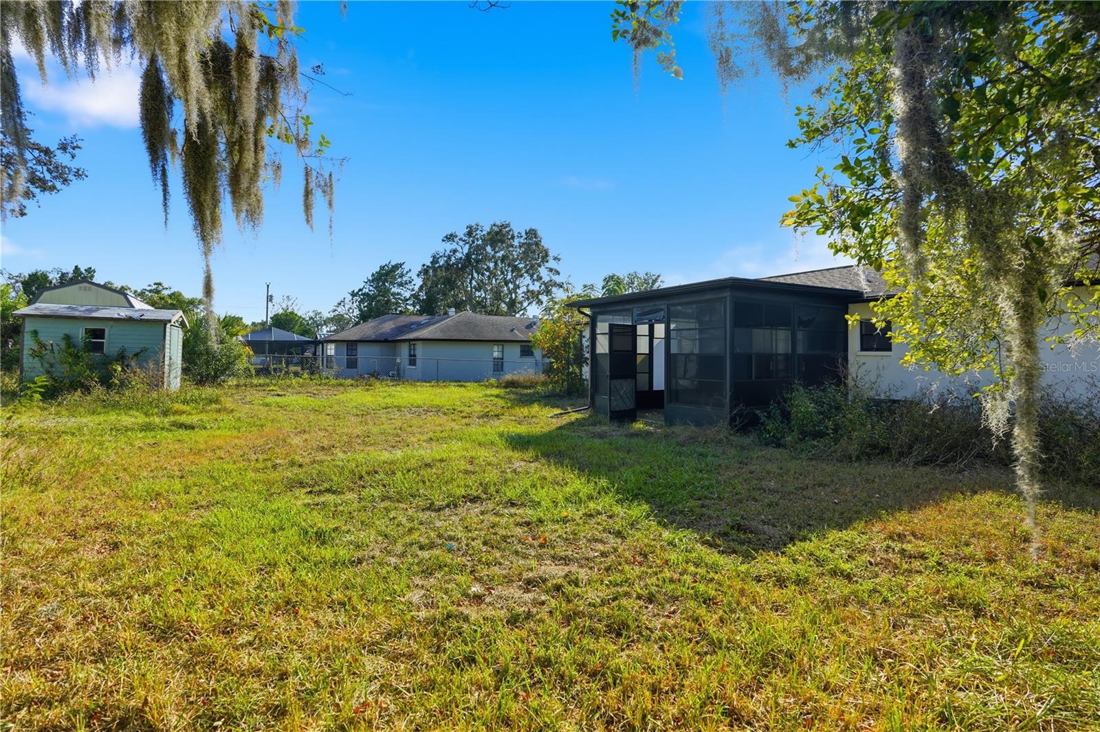 2304 Hawthorne Rd Property Photo 10