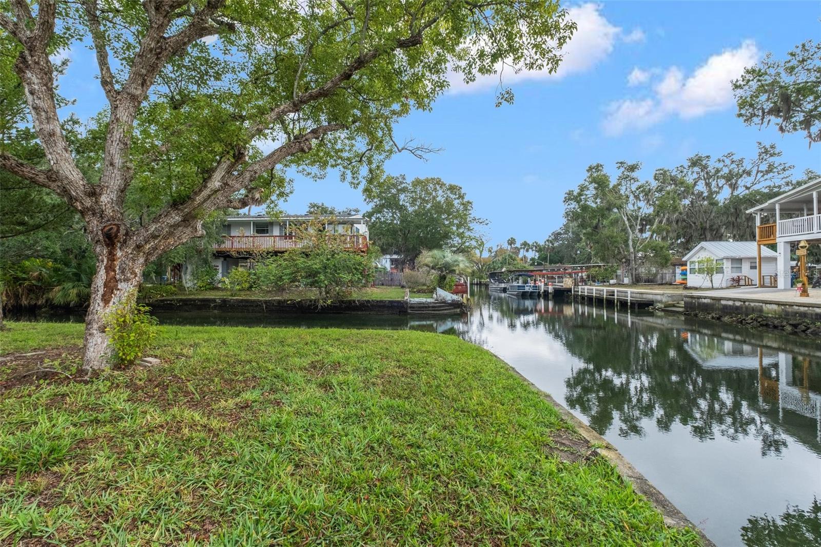 Teal Dr Property Photo 6