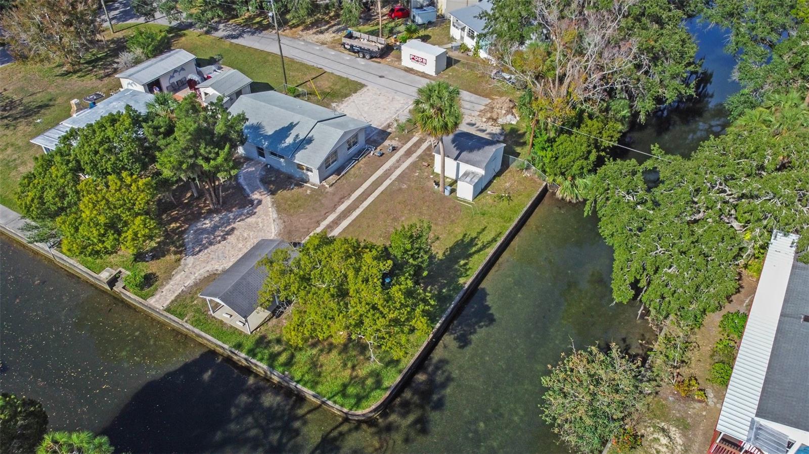 Teal Dr Property Photo 15