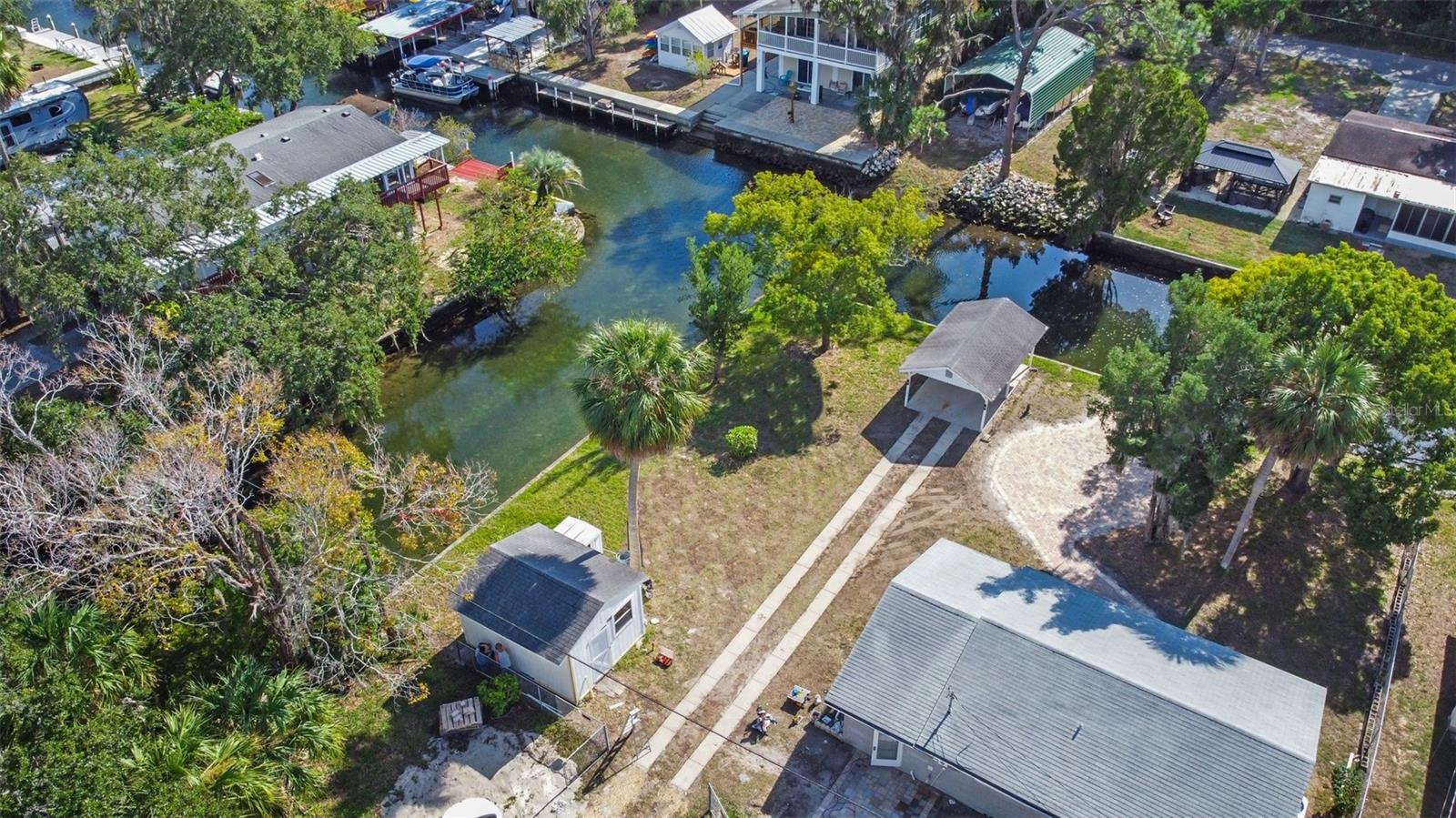 Teal Dr Property Photo 17